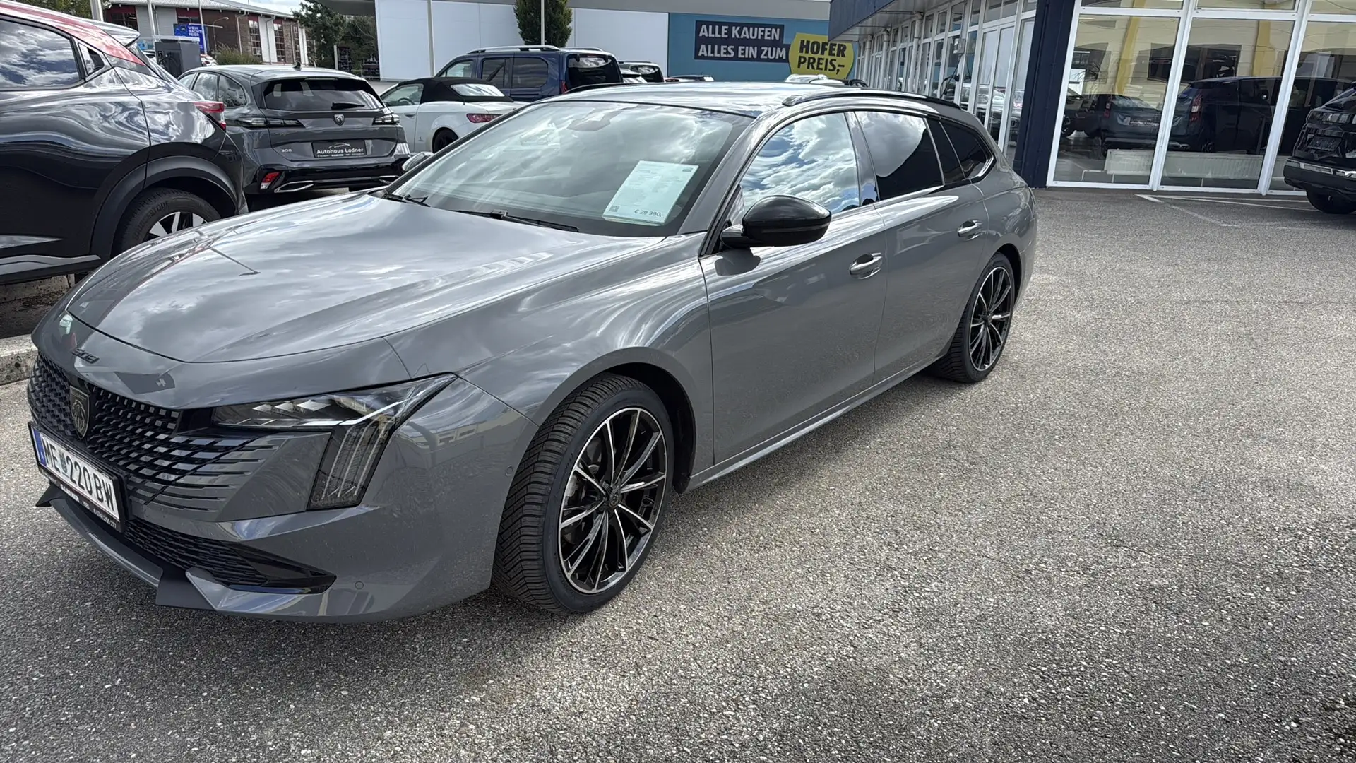 Peugeot 508 SW Allure 1,5 BlueHDi 130 EAT8 Grau - 1