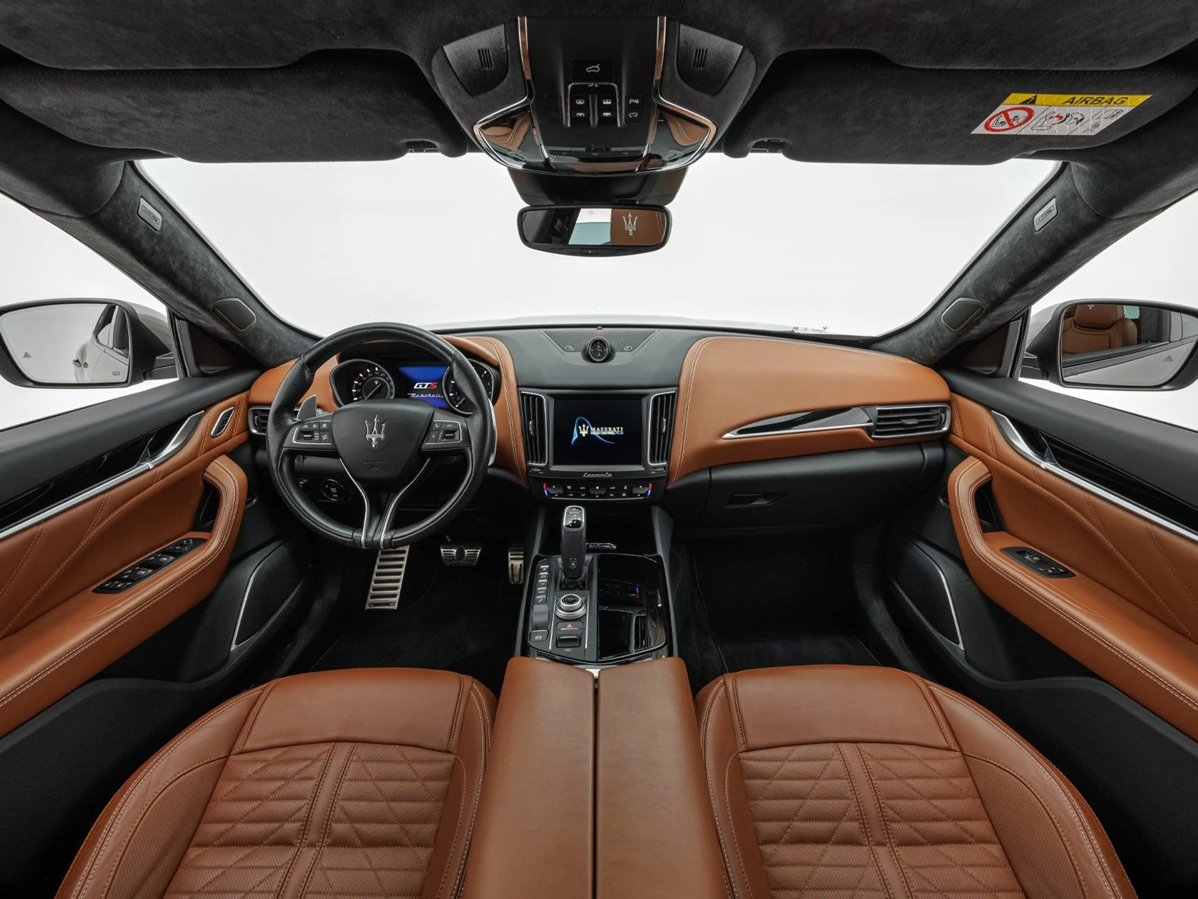 Maserati Levante GTS PANO + PIENO FIORE — photo 12