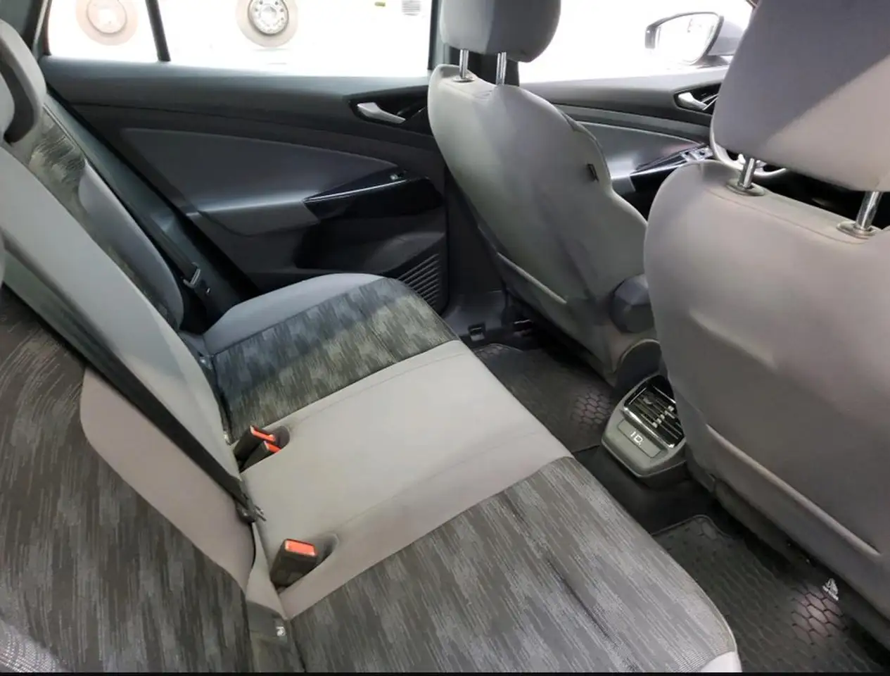 Volkswagen ID.4 Pro Performance 5
