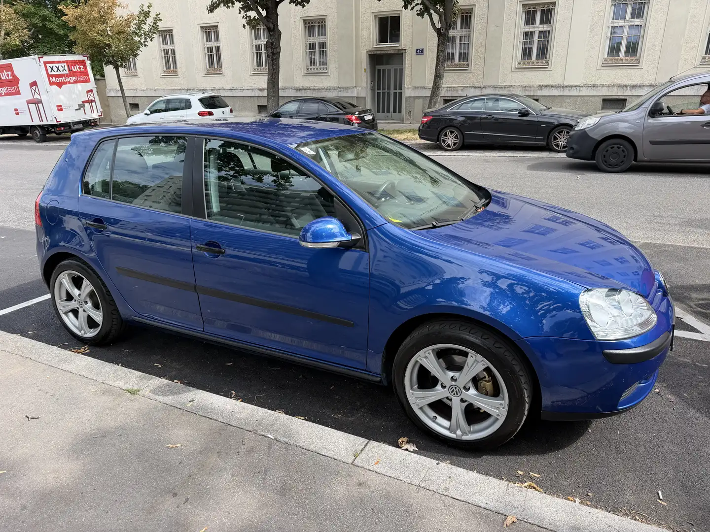 Volkswagen Golf 1.4 FSI Trendline - 2