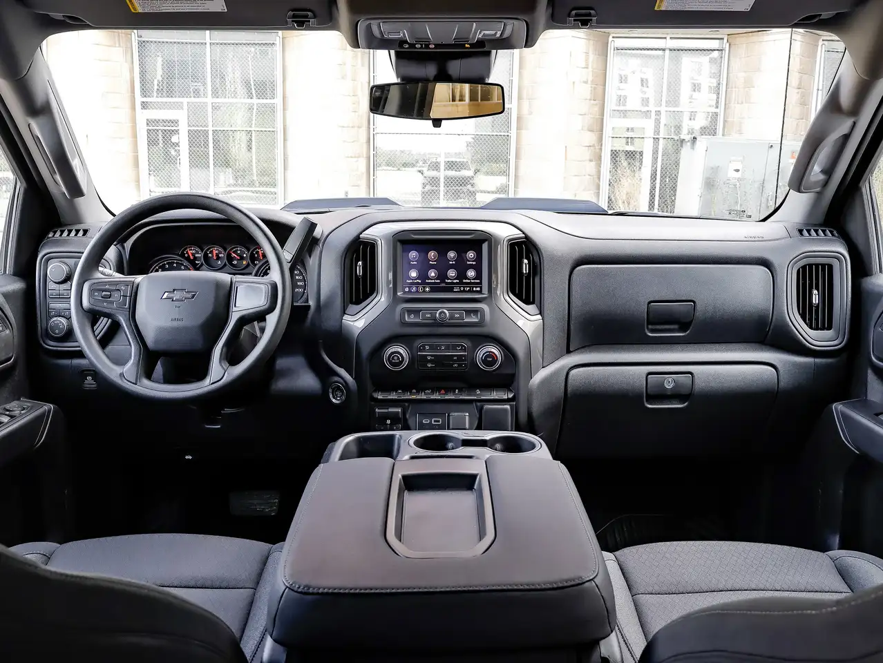 Chevrolet Silverado 1500 снимка Chevrolet Silverado 1500