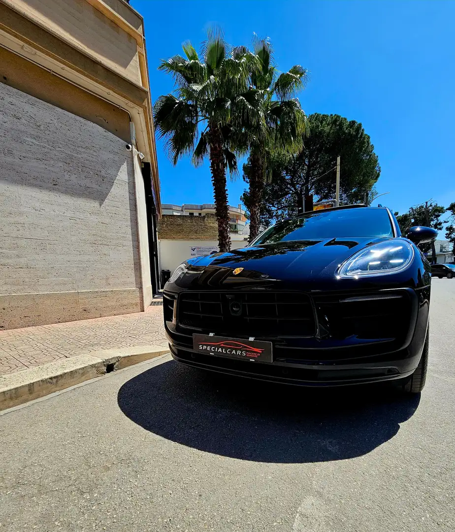 Porsche Macan 2.0 265cv pdk Zwart - 1
