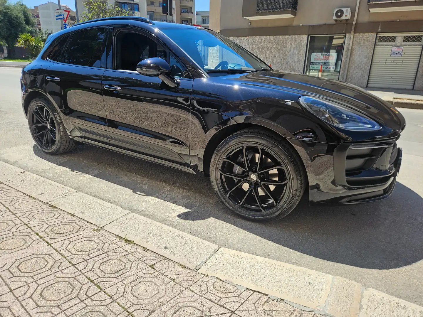 Porsche Macan 2.0 265cv pdk Zwart - 2