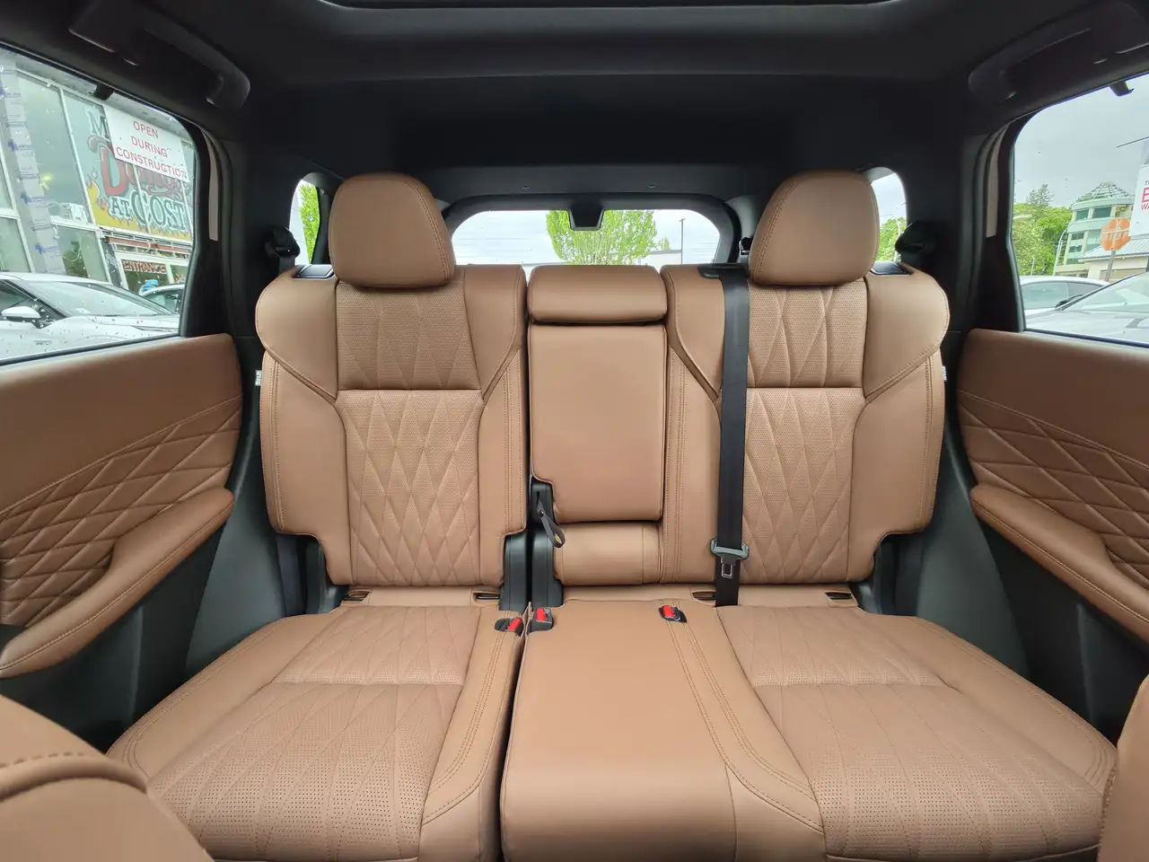 Mitsubishi Outlander снимка Mitsubishi Outlander