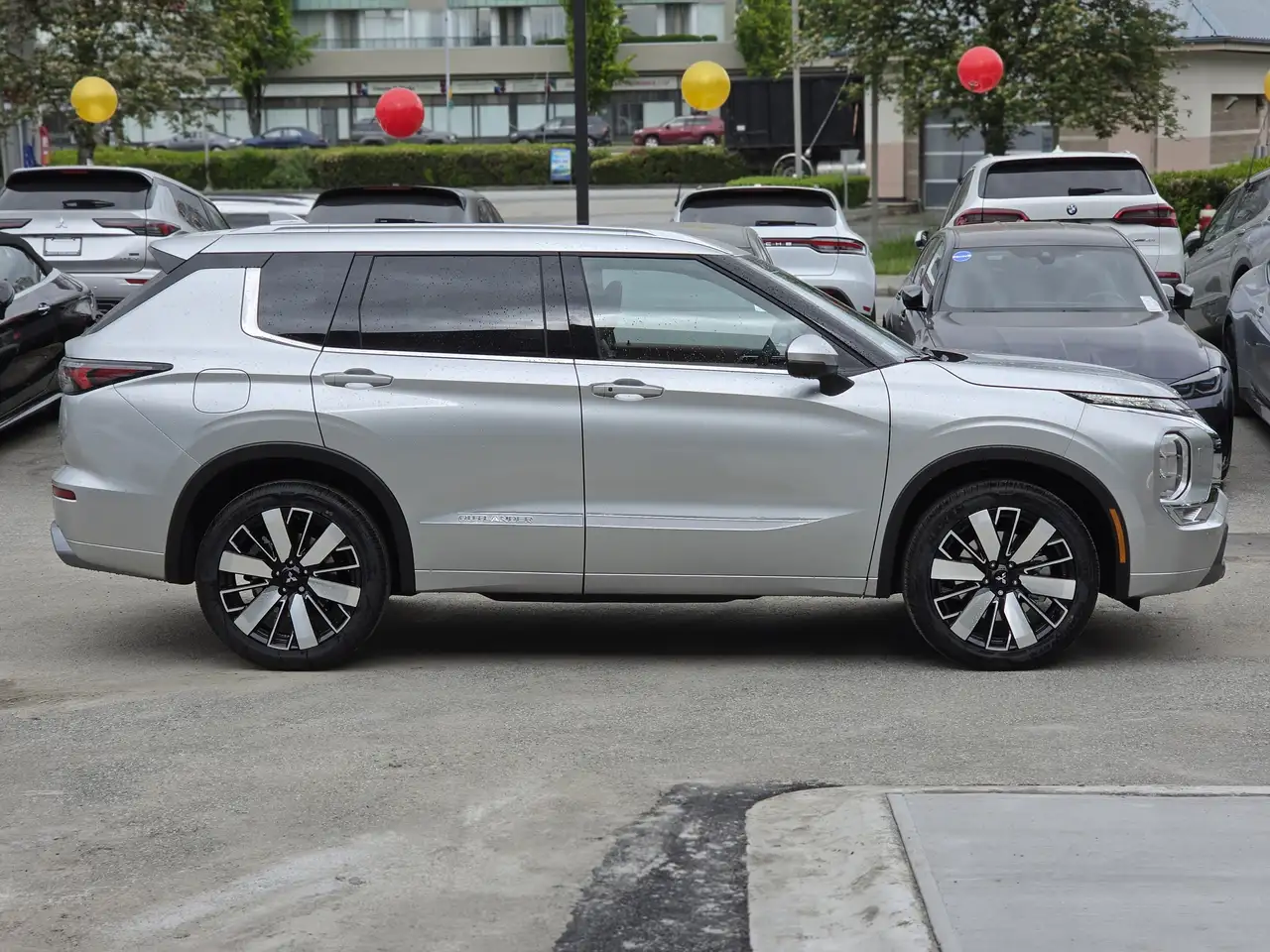 Mitsubishi Outlander снимка Mitsubishi Outlander