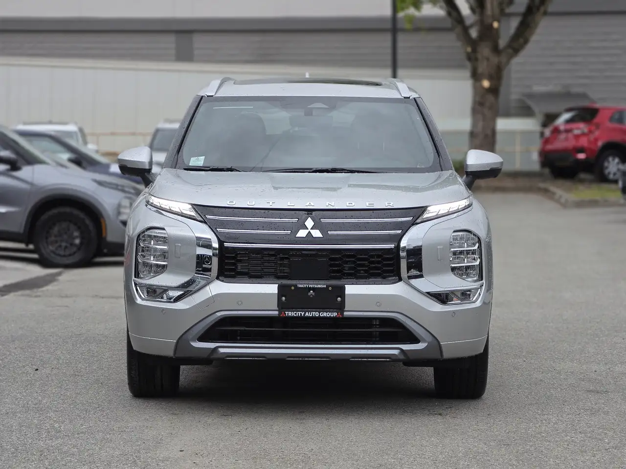 Mitsubishi Outlander снимка Mitsubishi Outlander