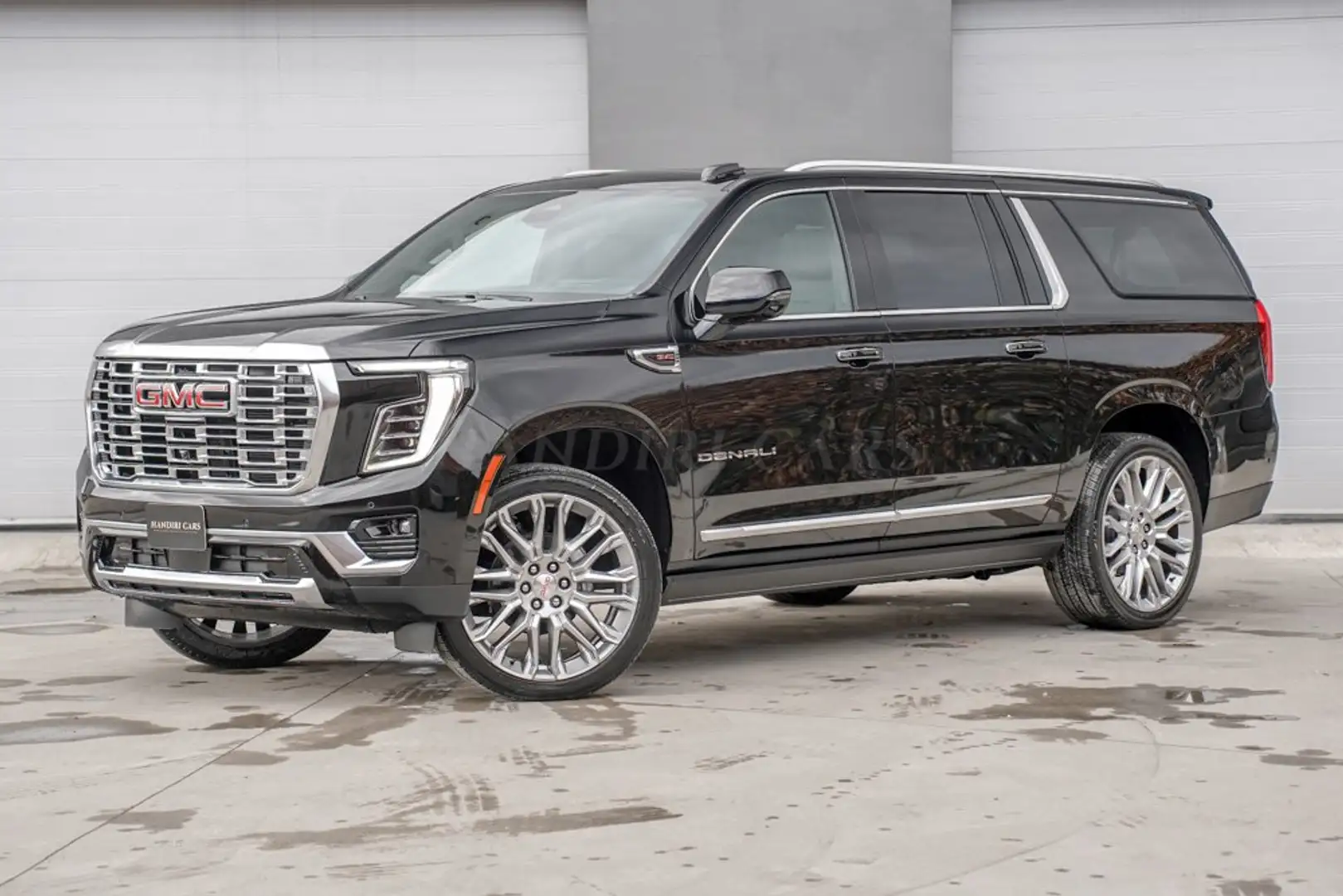 GMC Yukon 2025 Yukon XL Denali € 112500 +16.8" INFOTAINME Noir - 2