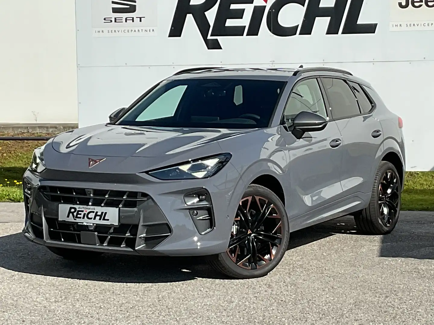 CUPRA Terramar 1,5 e-Hybrid 204 PS - Upgrade- u.Intel.-Paket, 20" Grau - 2
