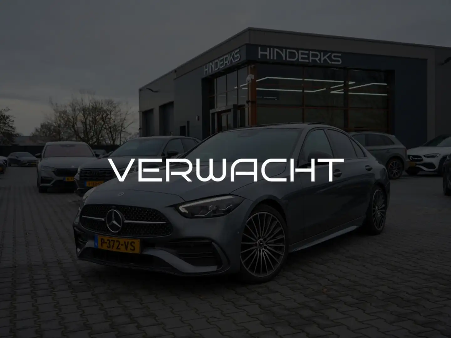 Mercedes-Benz C 180 AMG Line | Pano | Sfeer | Led | Cruise | Trekhaak Grijs - 1