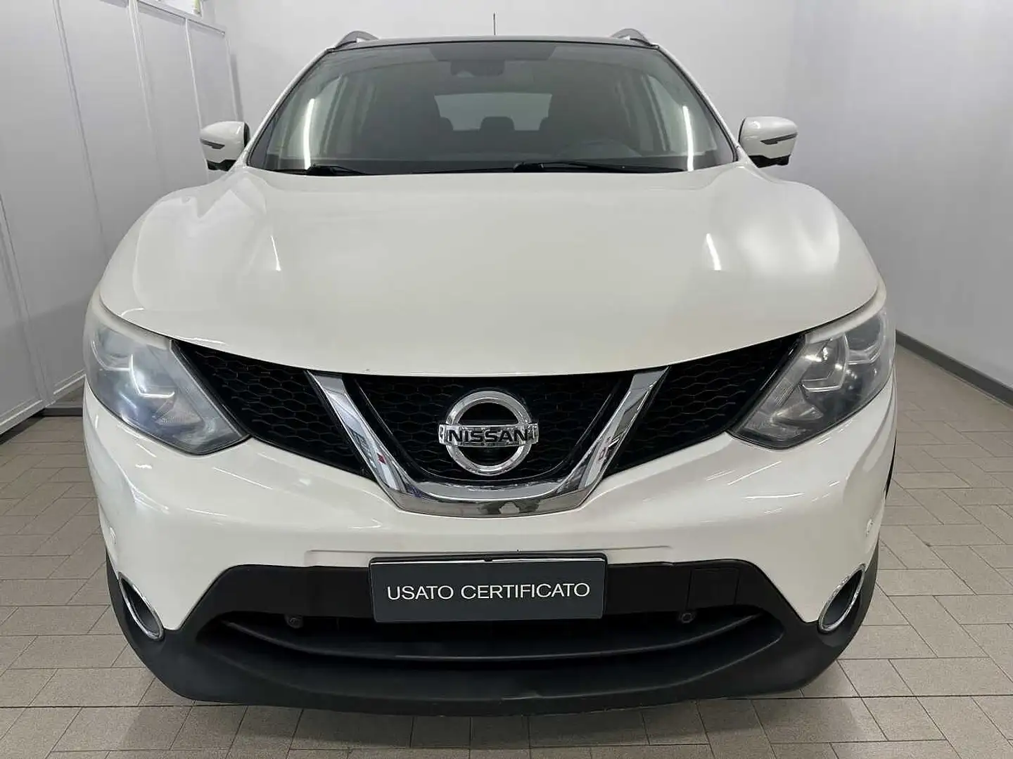 Nissan Qashqai 2ª serie 1.6 dCi 2WD Tekna Blanc - 2