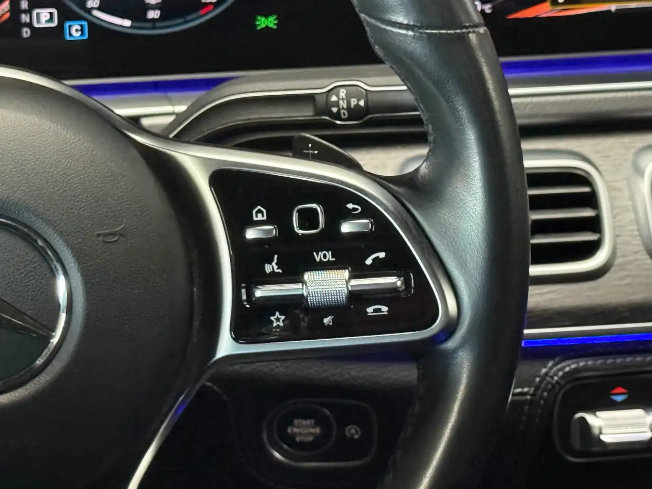 Mercedes-Benz GLE снимка Mercedes-Benz GLE