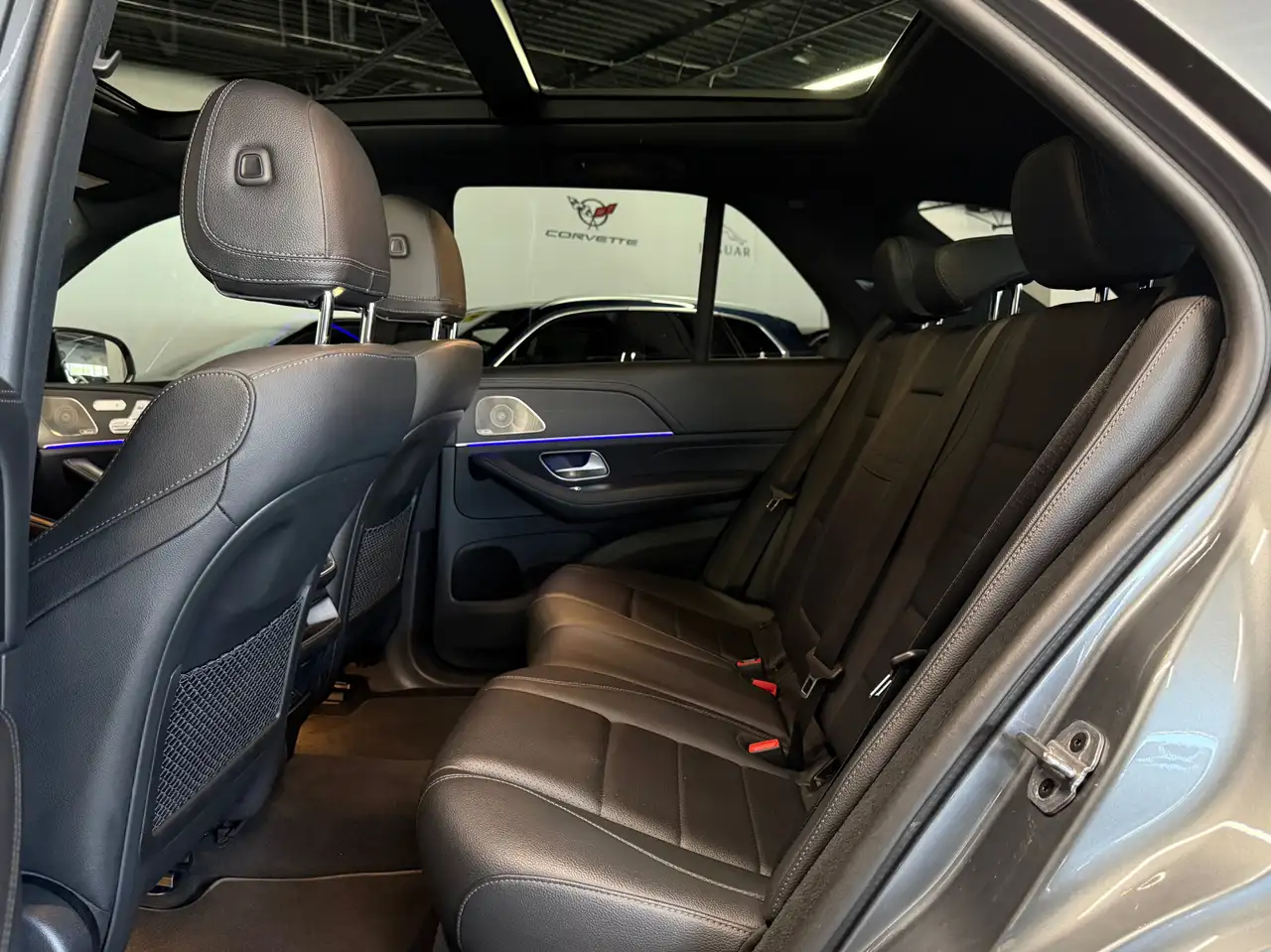 Mercedes-Benz GLE снимка Mercedes-Benz GLE