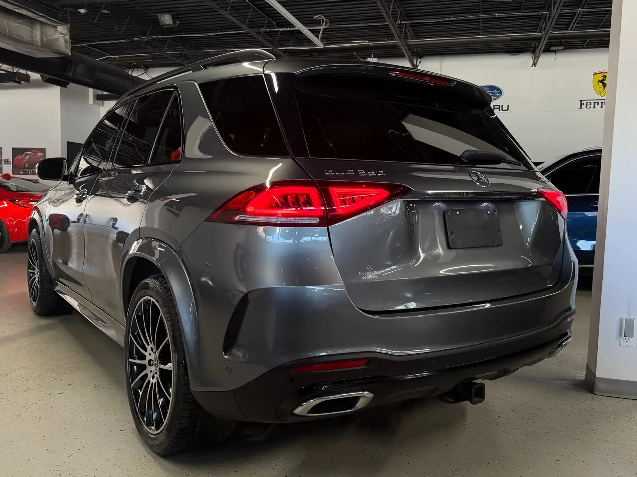 Mercedes-Benz GLE снимка Mercedes-Benz GLE