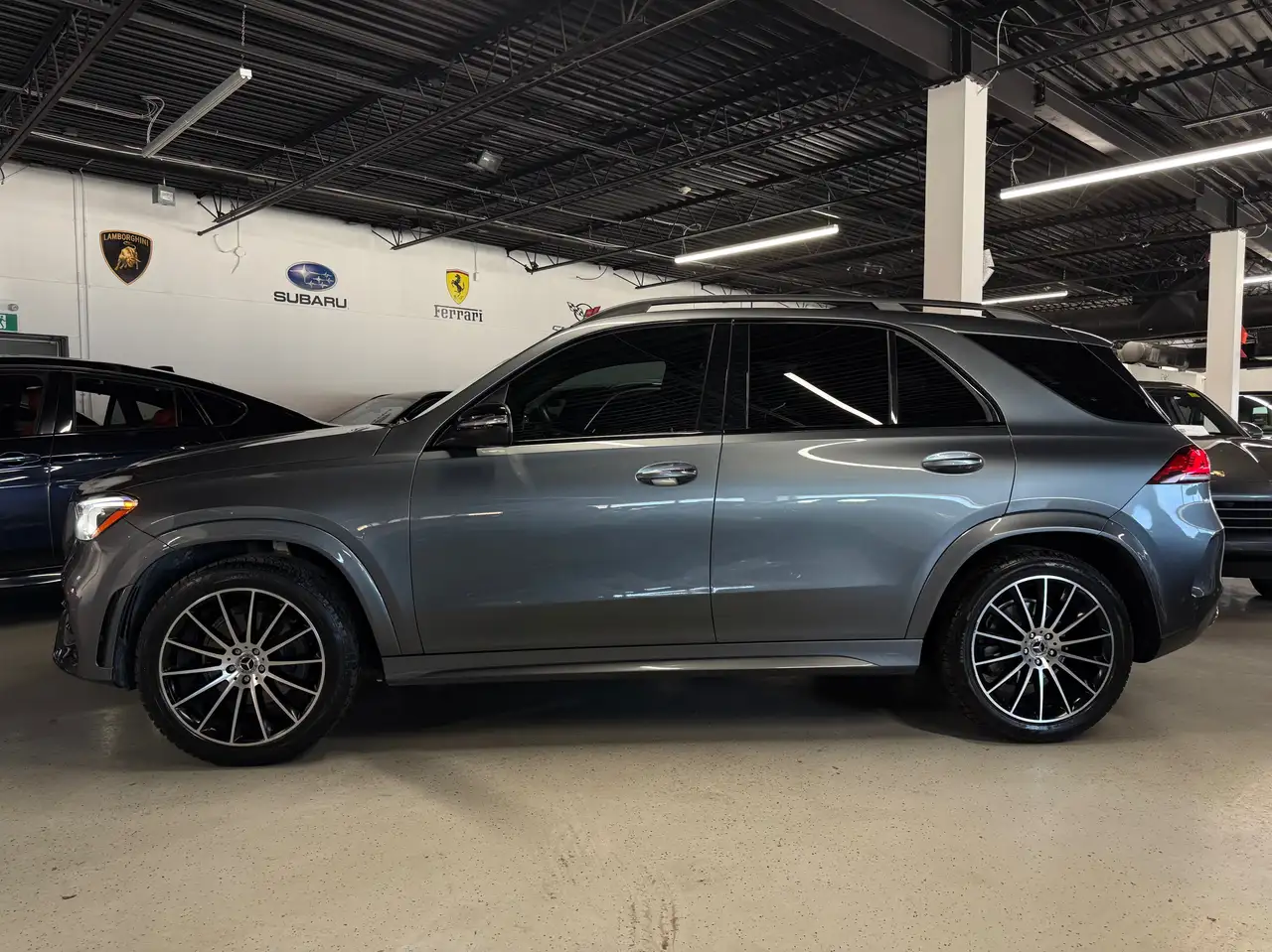 Mercedes-Benz GLE снимка Mercedes-Benz GLE