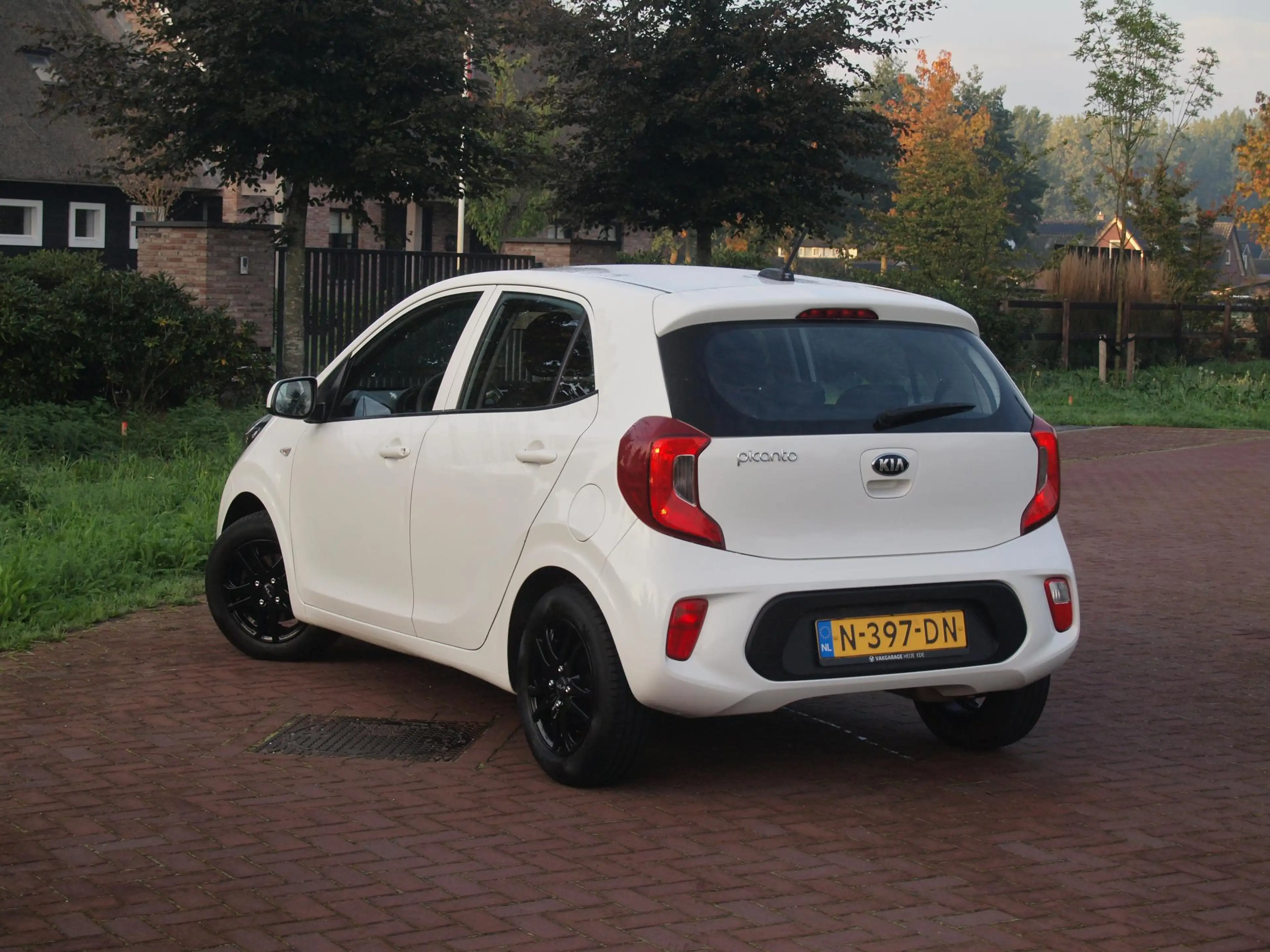 Kia Picanto 1.0 DPi ComfortLine 5p | 5 Persoons | Airco | Zwar — photo 2
