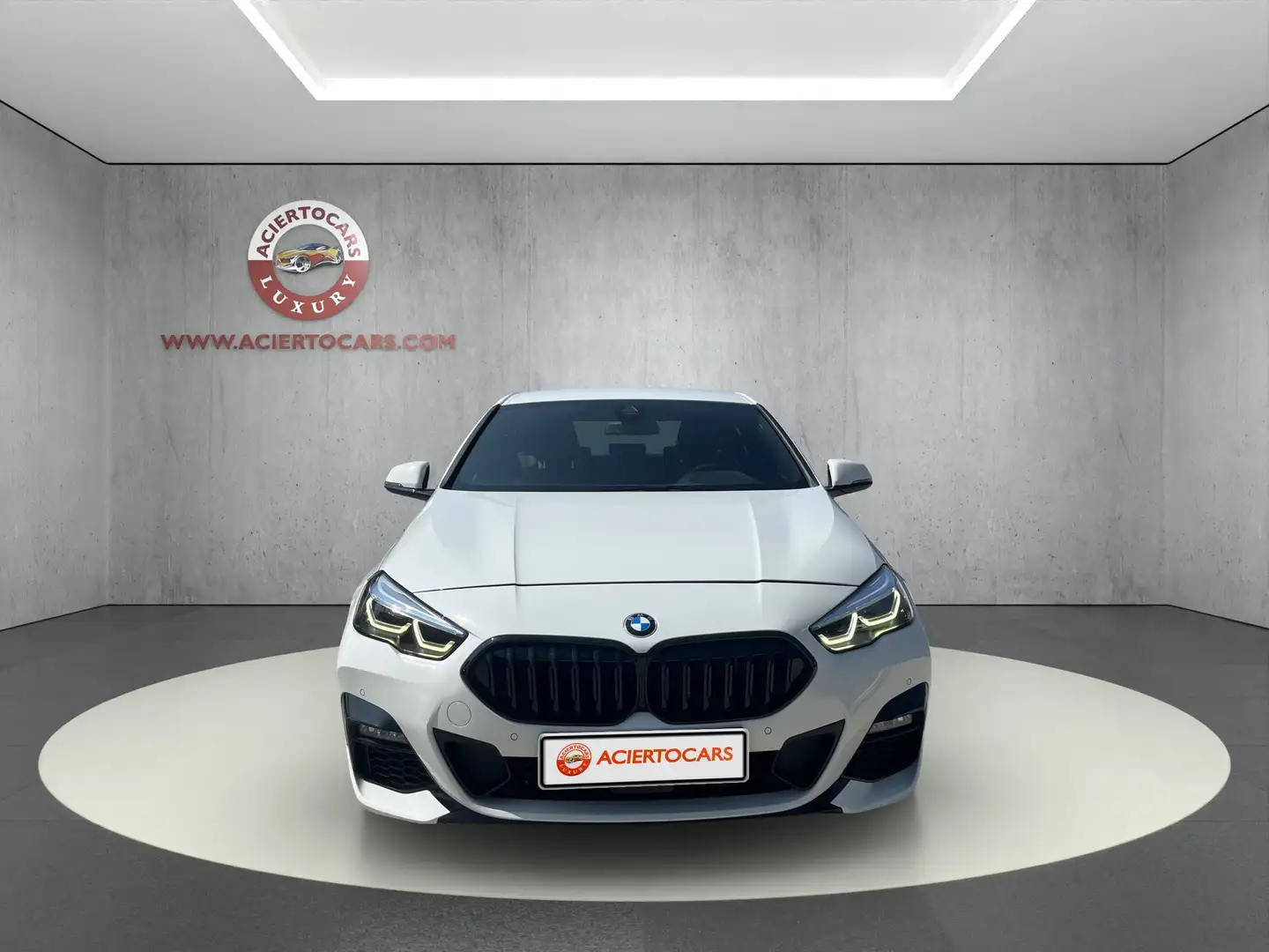 BMW 218 218d Gran Coupé Blanc - 2