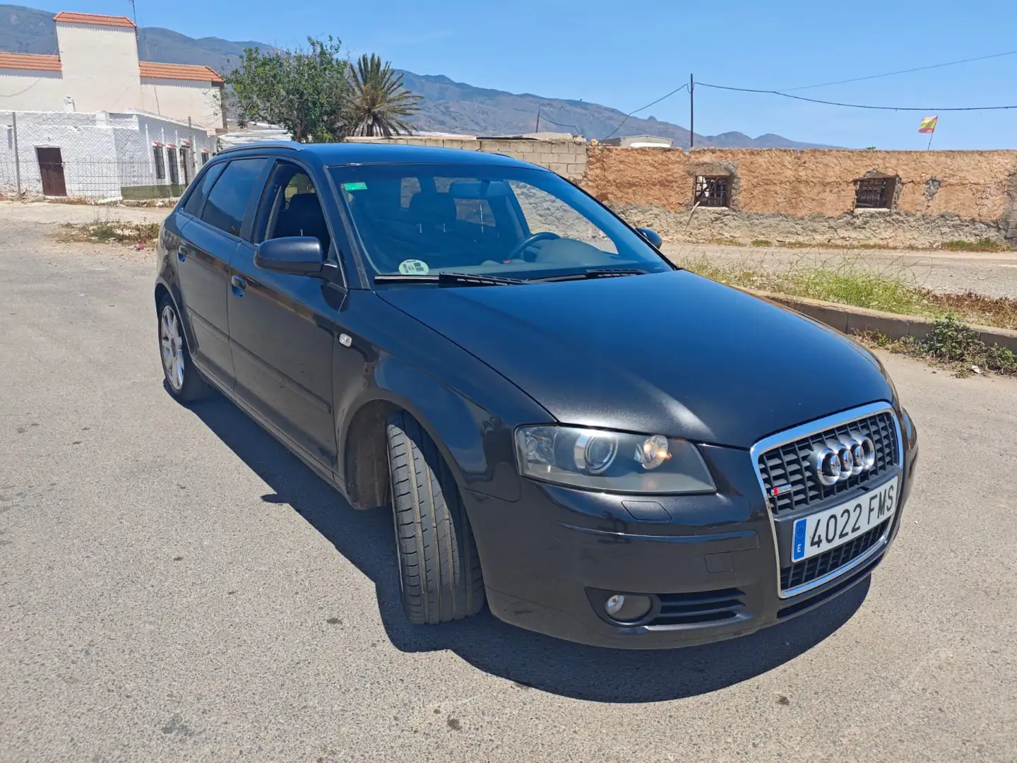 Audi A3 Sportback 2.0TDI Ambiente S-Tronic - 2