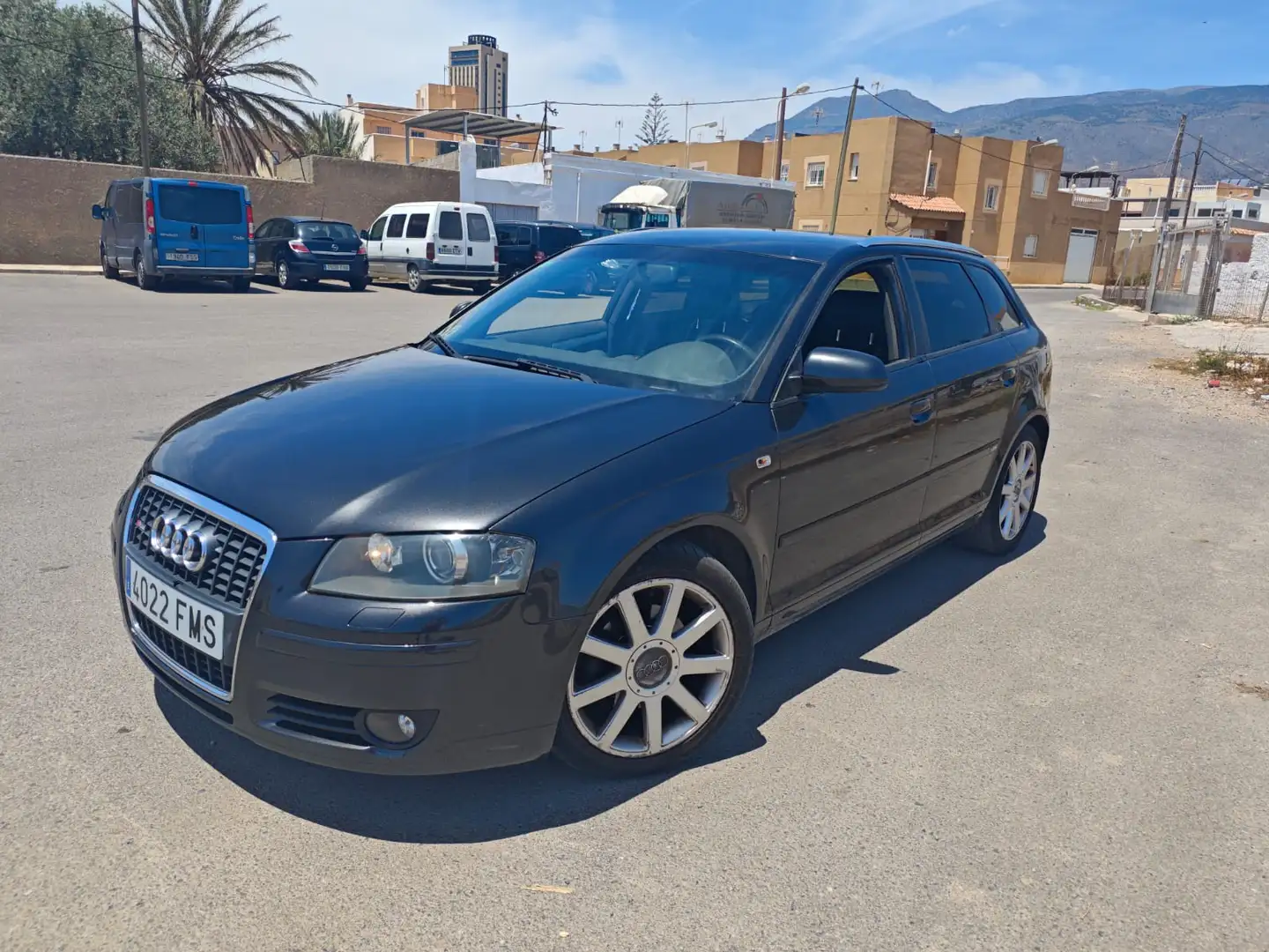Audi A3 Sportback 2.0TDI Ambiente S-Tronic - 1