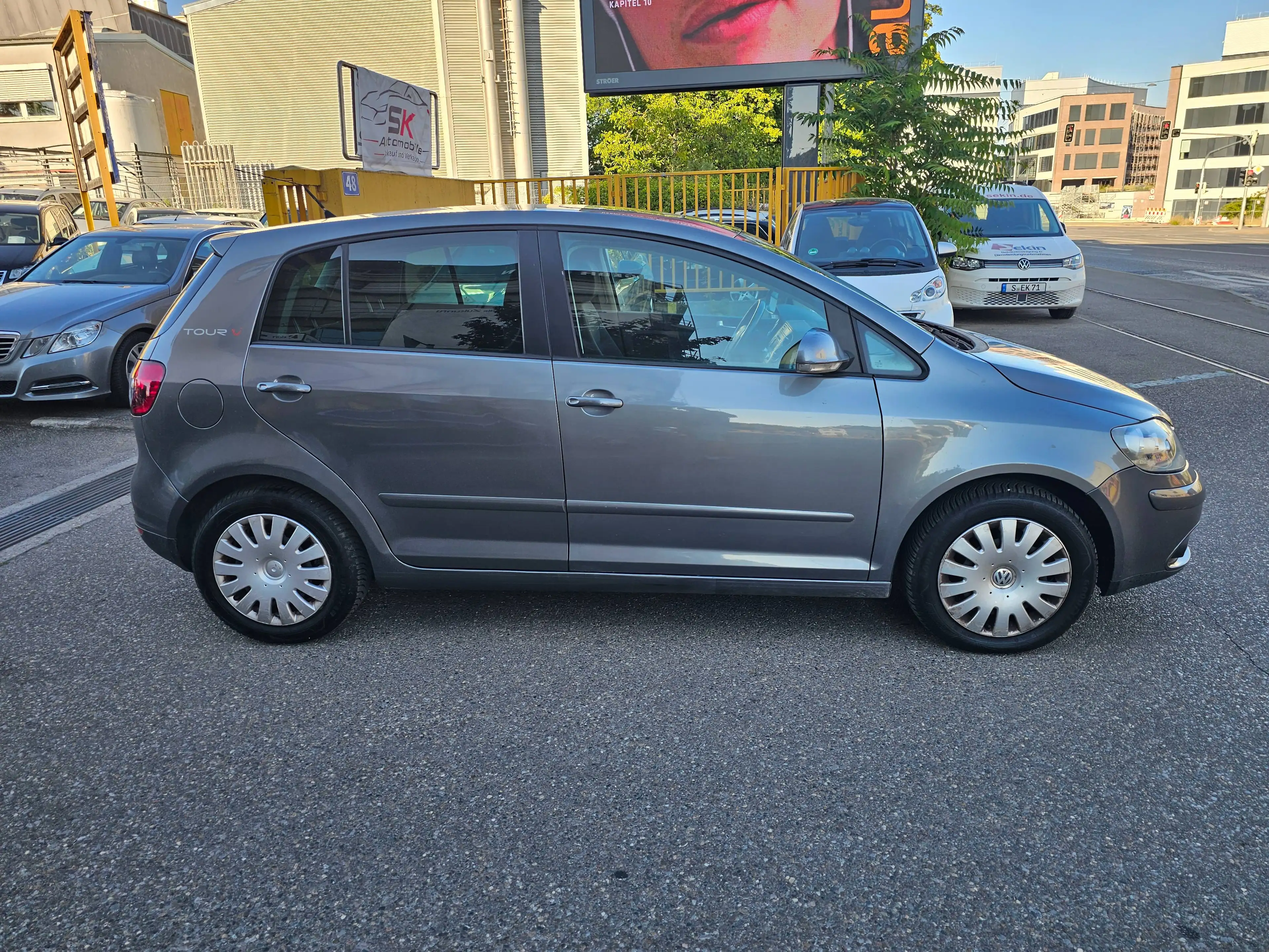 Volkswagen Golf Plus 1,6 Tour Edition Automatik TÜV neu — photo 4