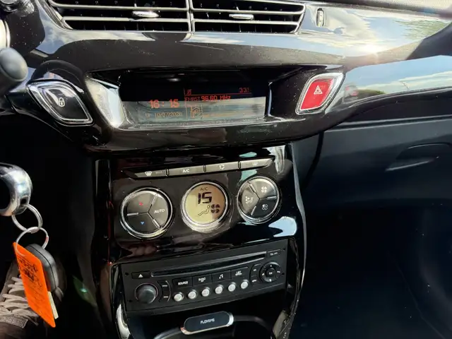 Citroen DS3 view 6