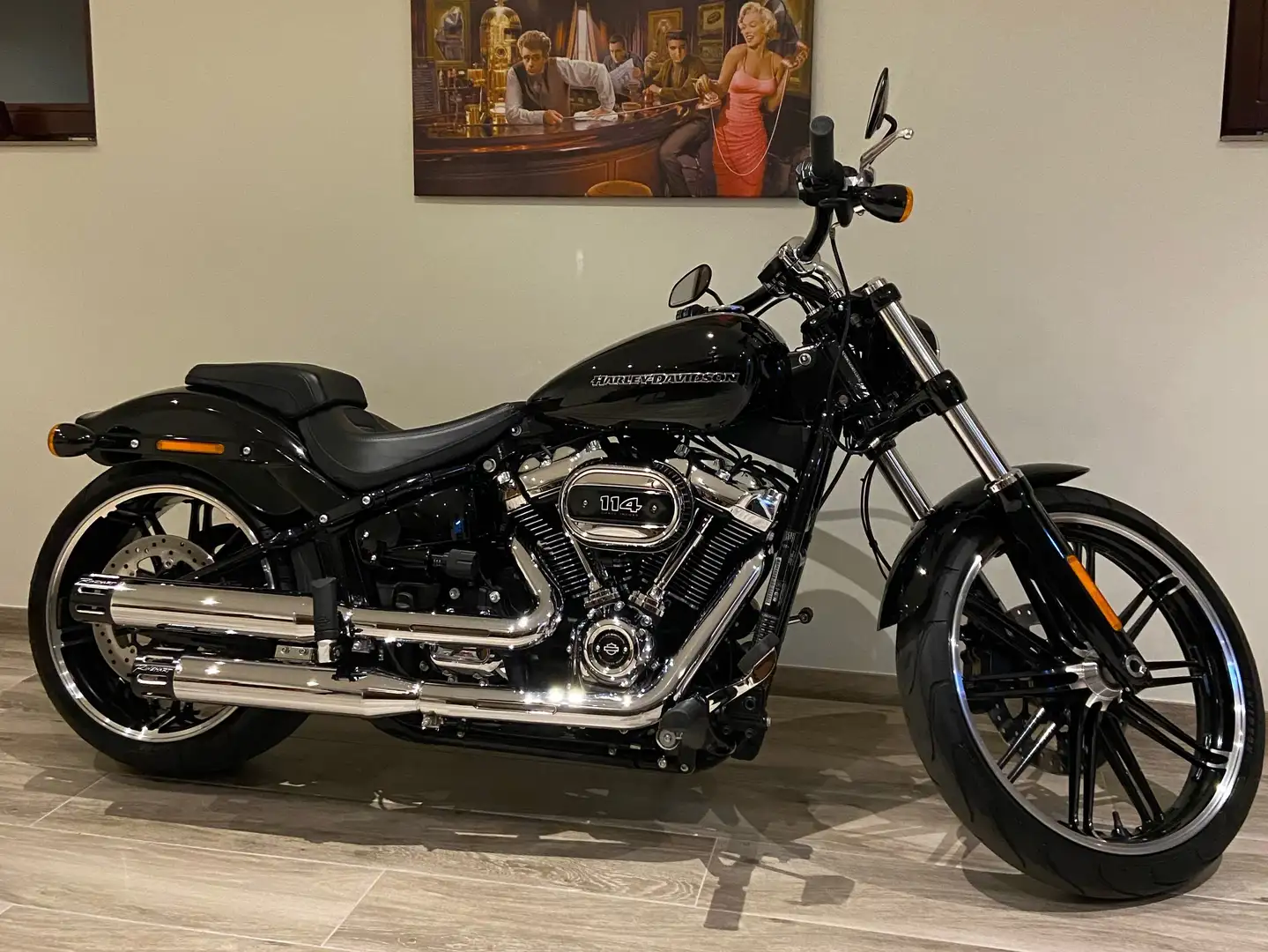 Harley-Davidson Breakout Breakout 114 Negro - 1