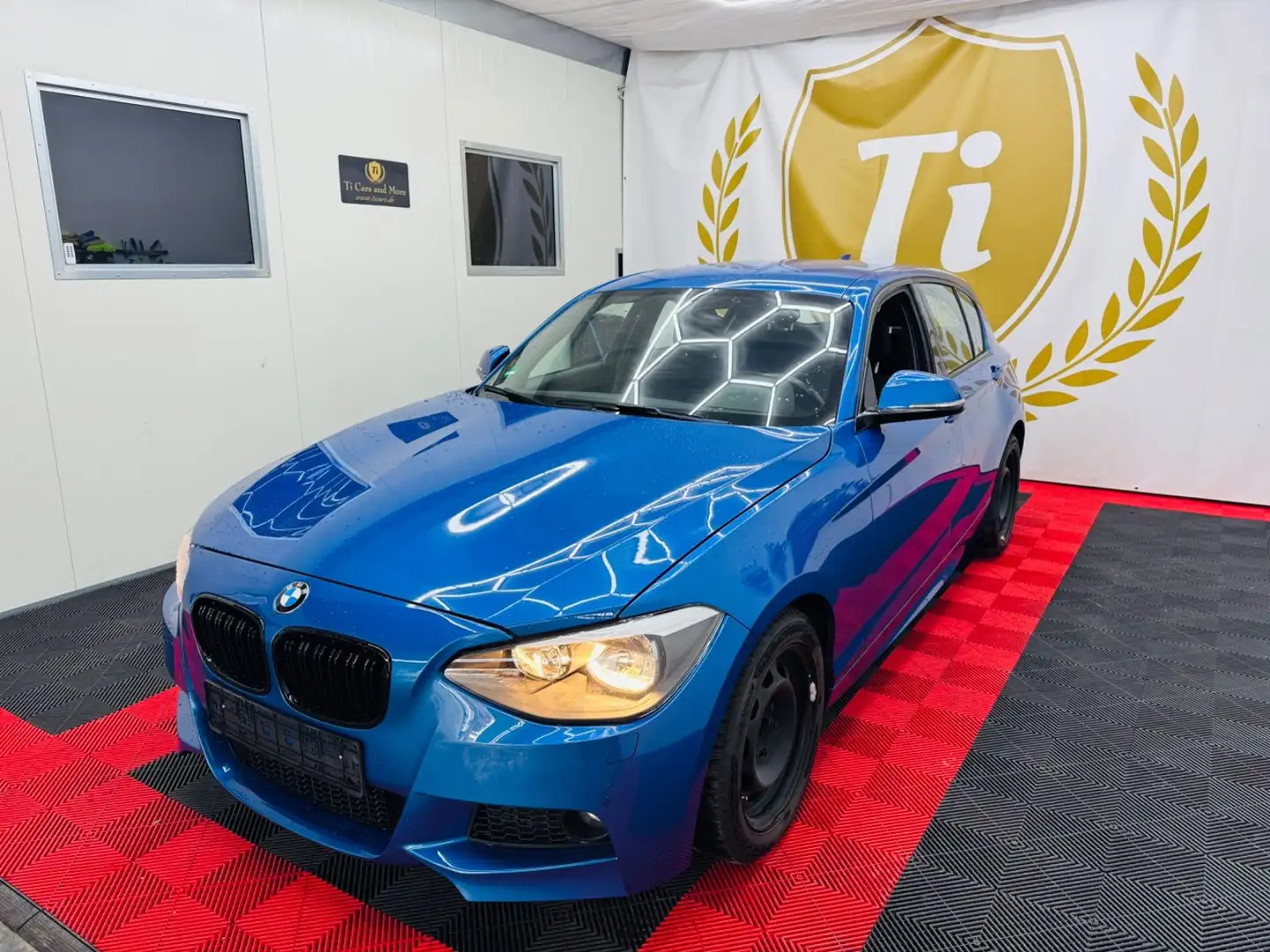 BMW 114 *Baureihe*Lim.*5-trg.*114i*M-Paket*Klima*STZGH* Blue - 1