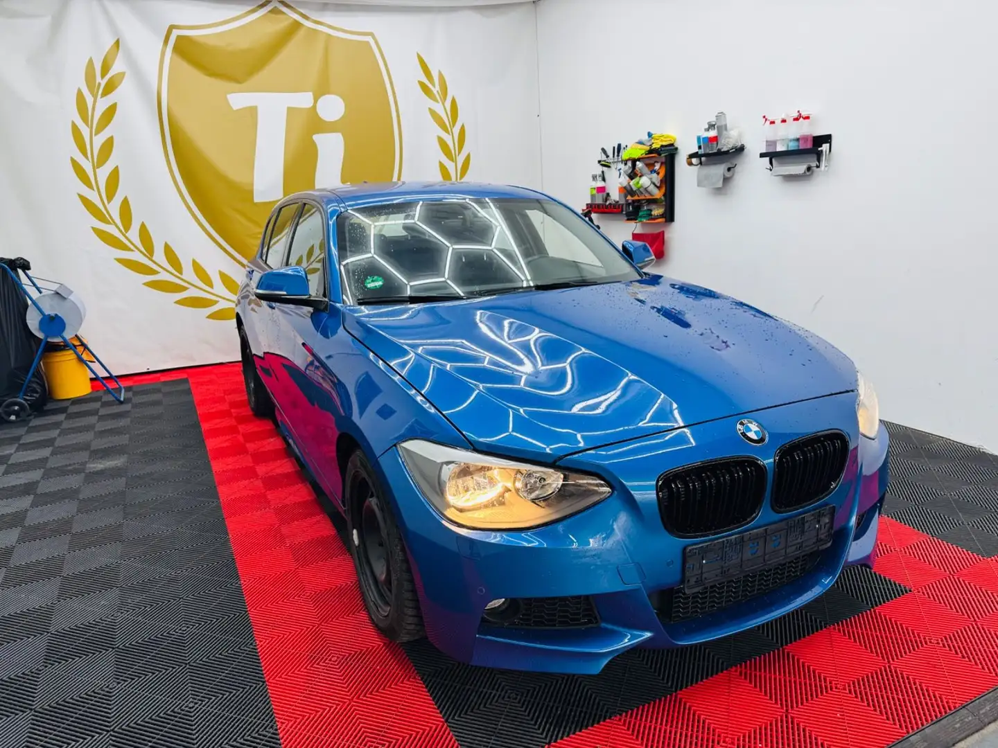 BMW 114 *Baureihe*Lim.*5-trg.*114i*M-Paket*Klima*STZGH* Blue - 2