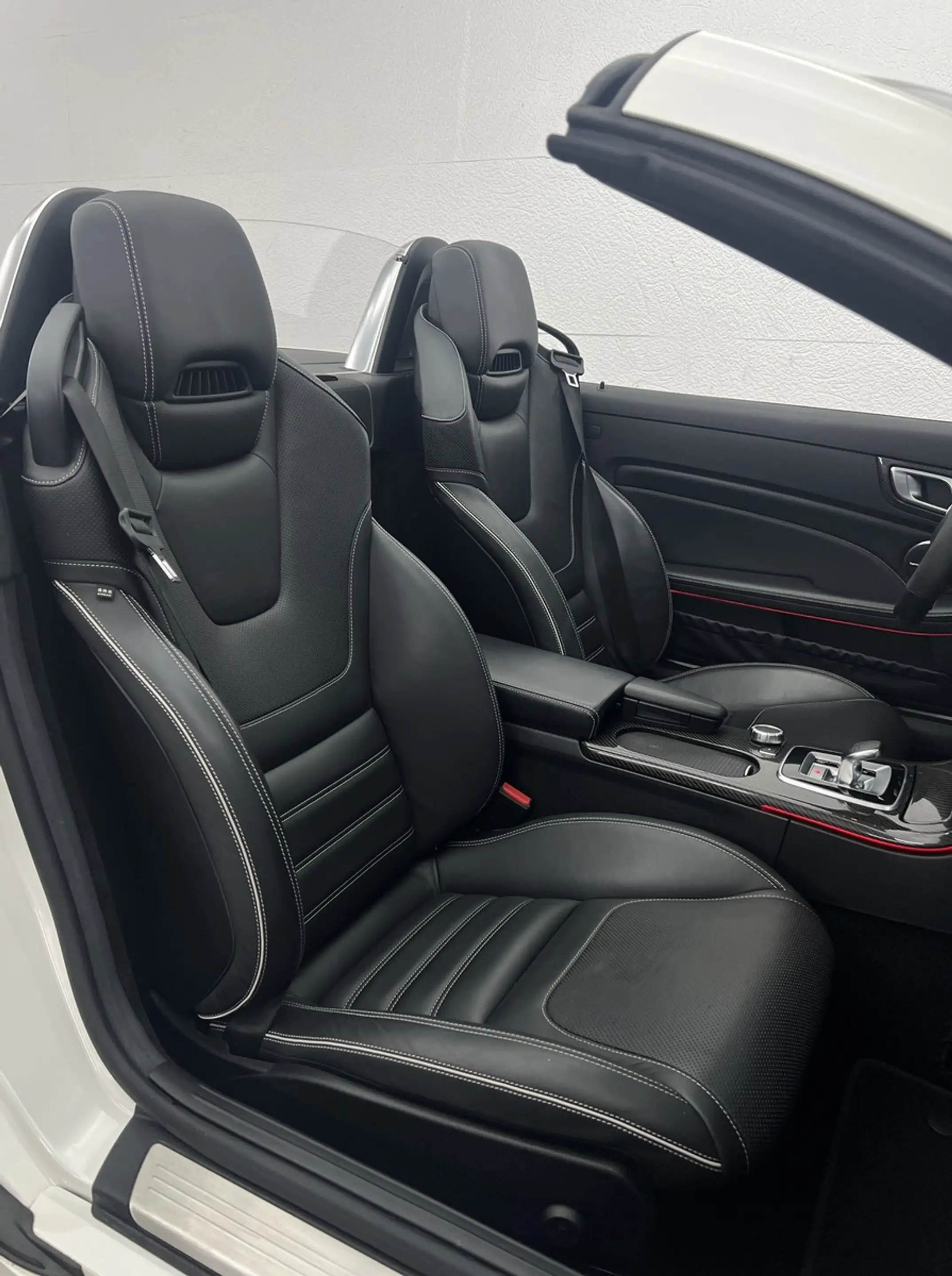 Mercedes-Benz SLC 43 AMG PERFOR CARBON KAMERA+MEMO+KEYLESS — photo 10
