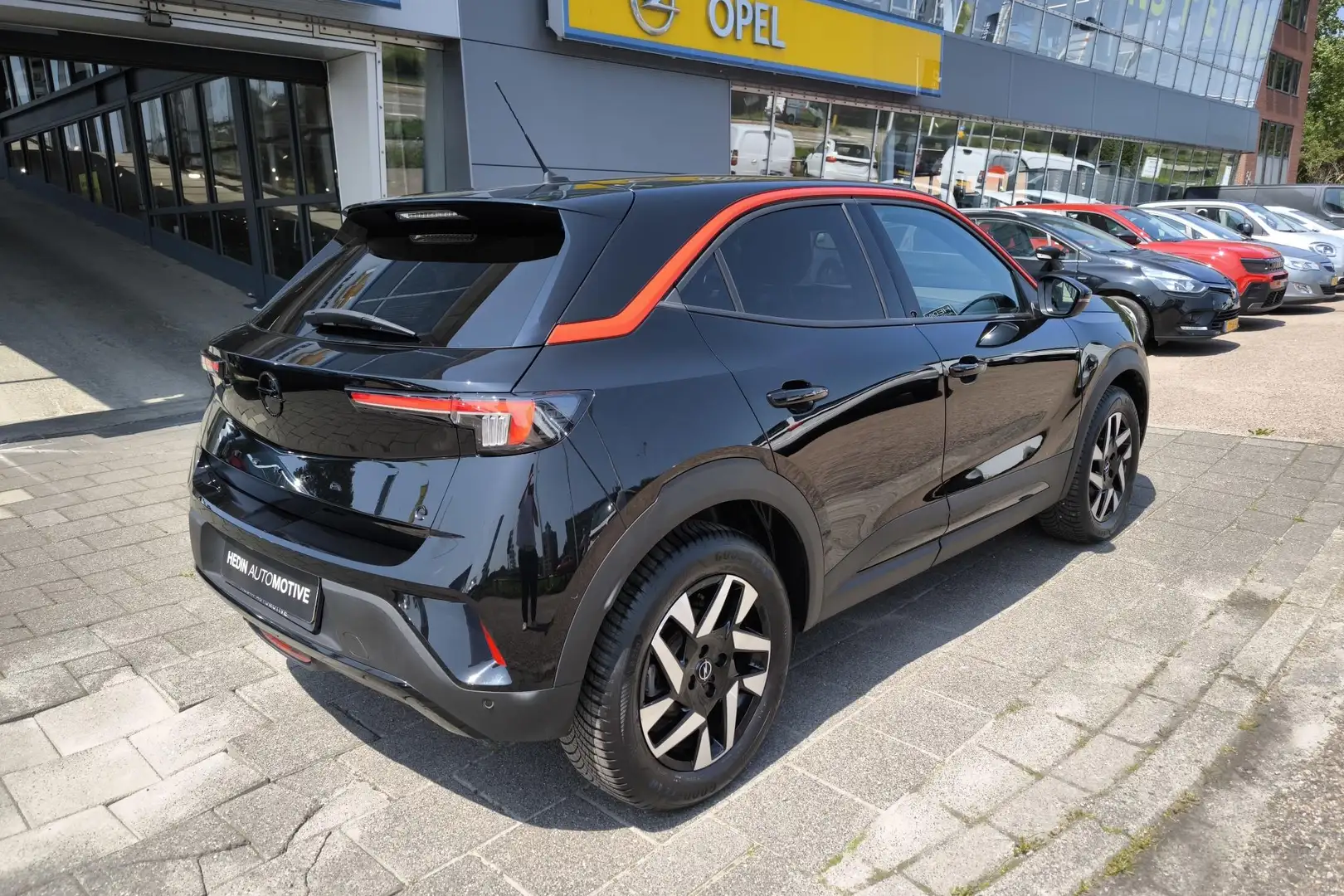 Opel Mokka GS 54 kWh | Navigatie via App | Stoelverwarming | Zwart - 2