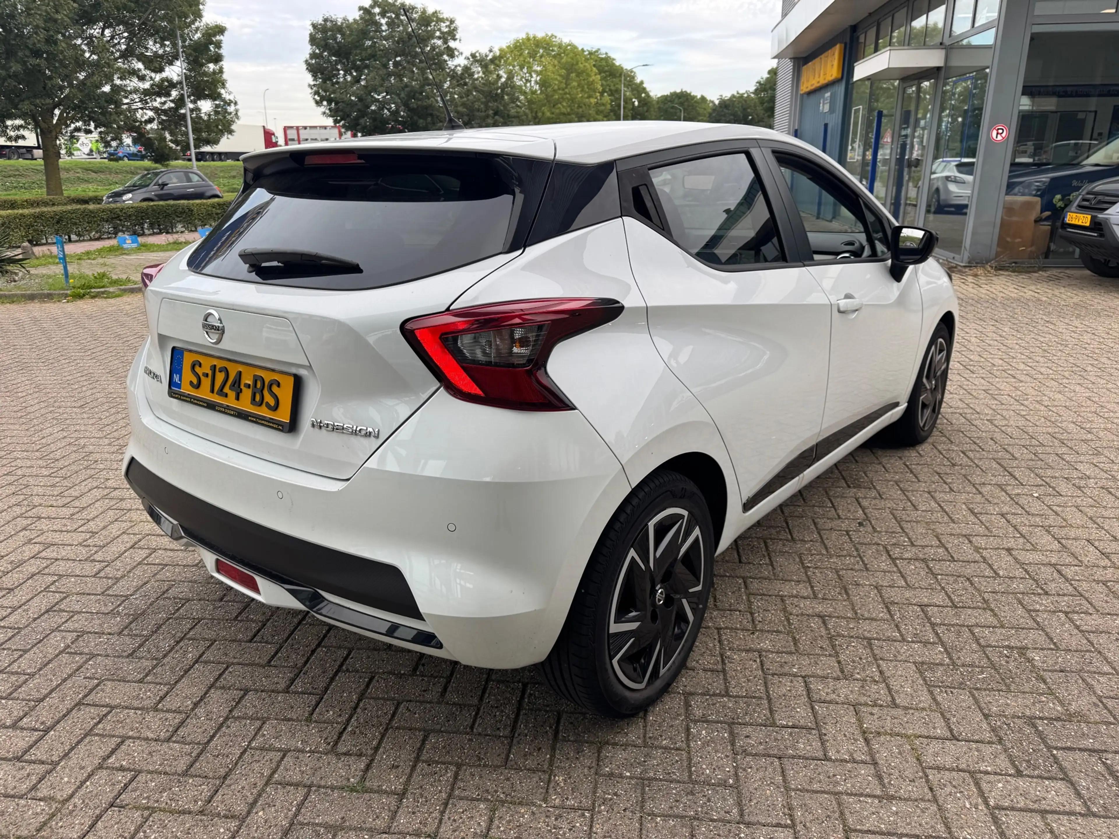 Nissan Micra 1.0 IG-T N-Design Airco Navi Cruise — photo 12