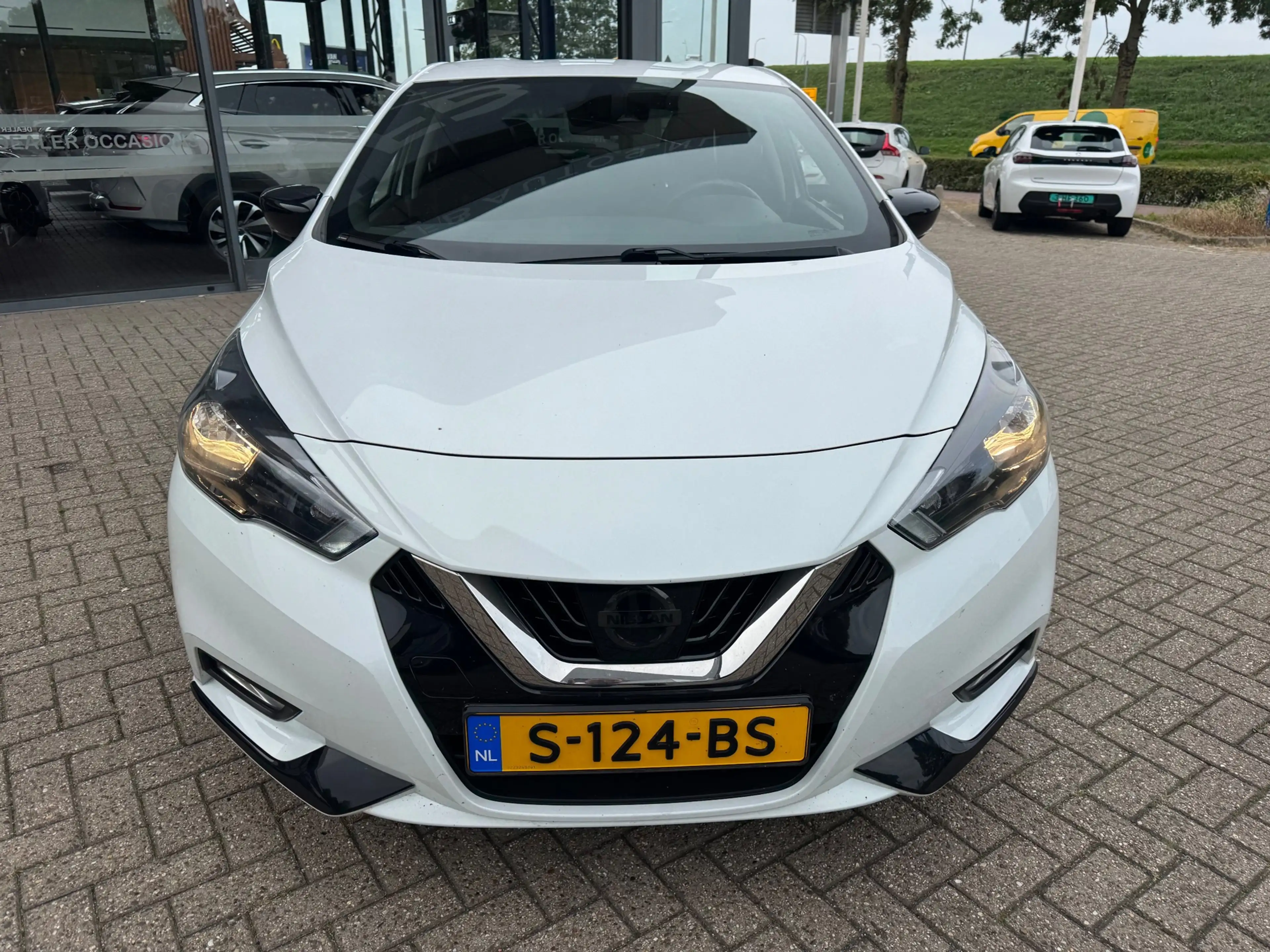 Nissan Micra 1.0 IG-T N-Design Airco Navi Cruise — photo 19