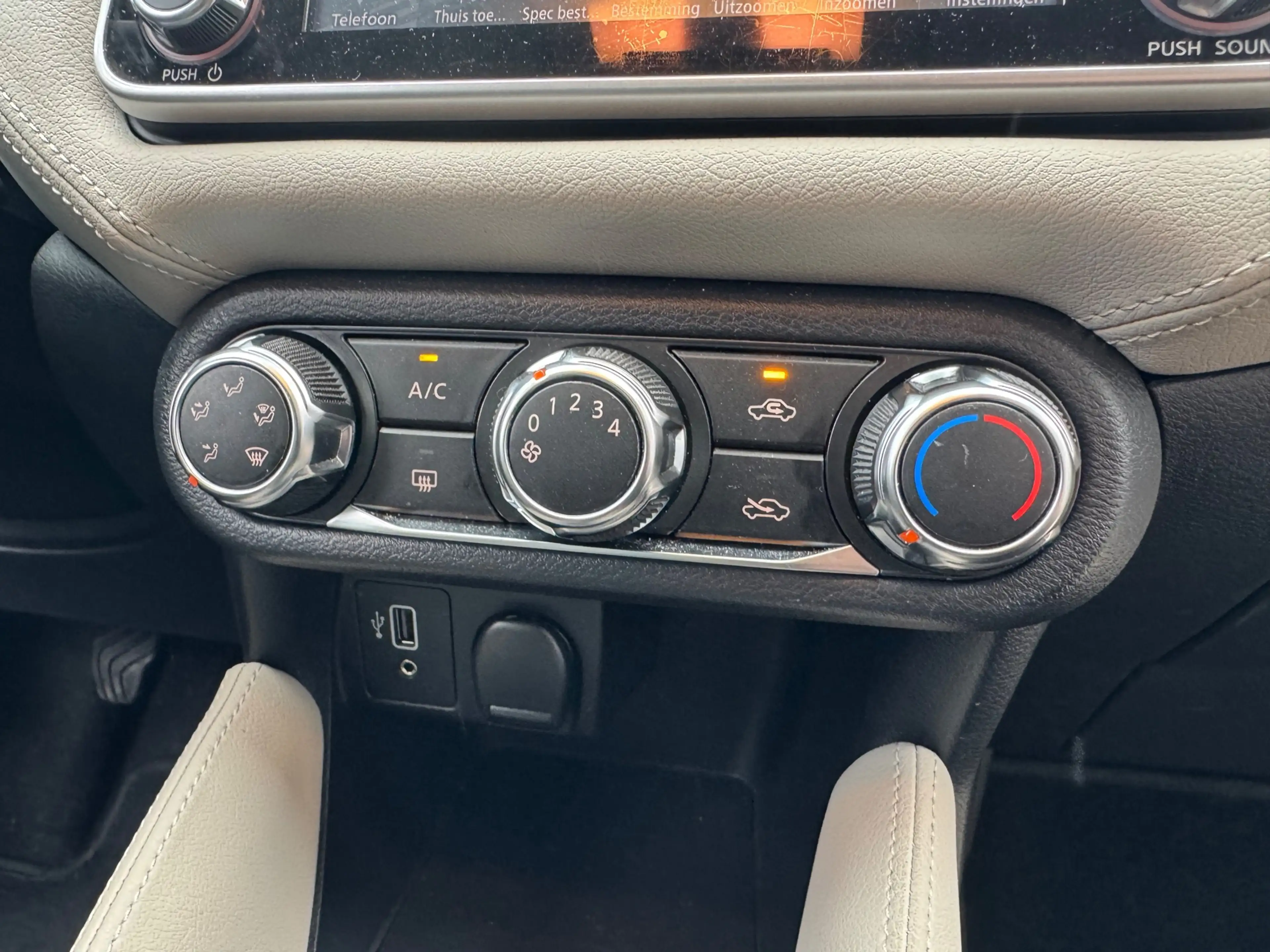Nissan Micra 1.0 IG-T N-Design Airco Navi Cruise — photo 13