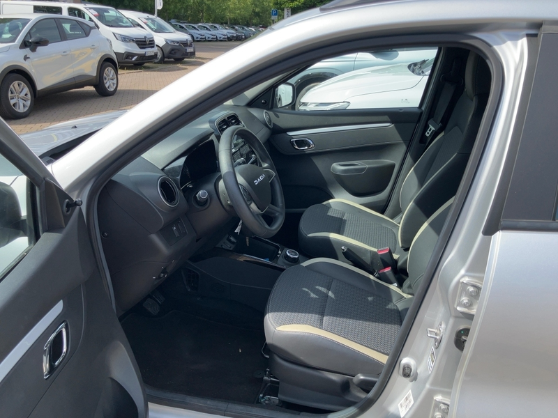 Dacia Spring Electric Essential 45 Klima — photo 10