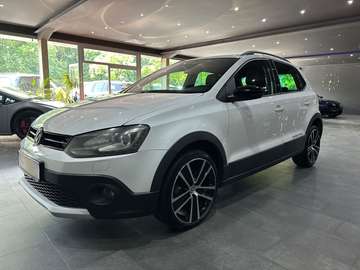 V CrossPolo Urban White /Tempomat /XENON