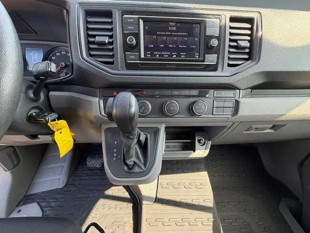 Volkswagen Crafter view 11