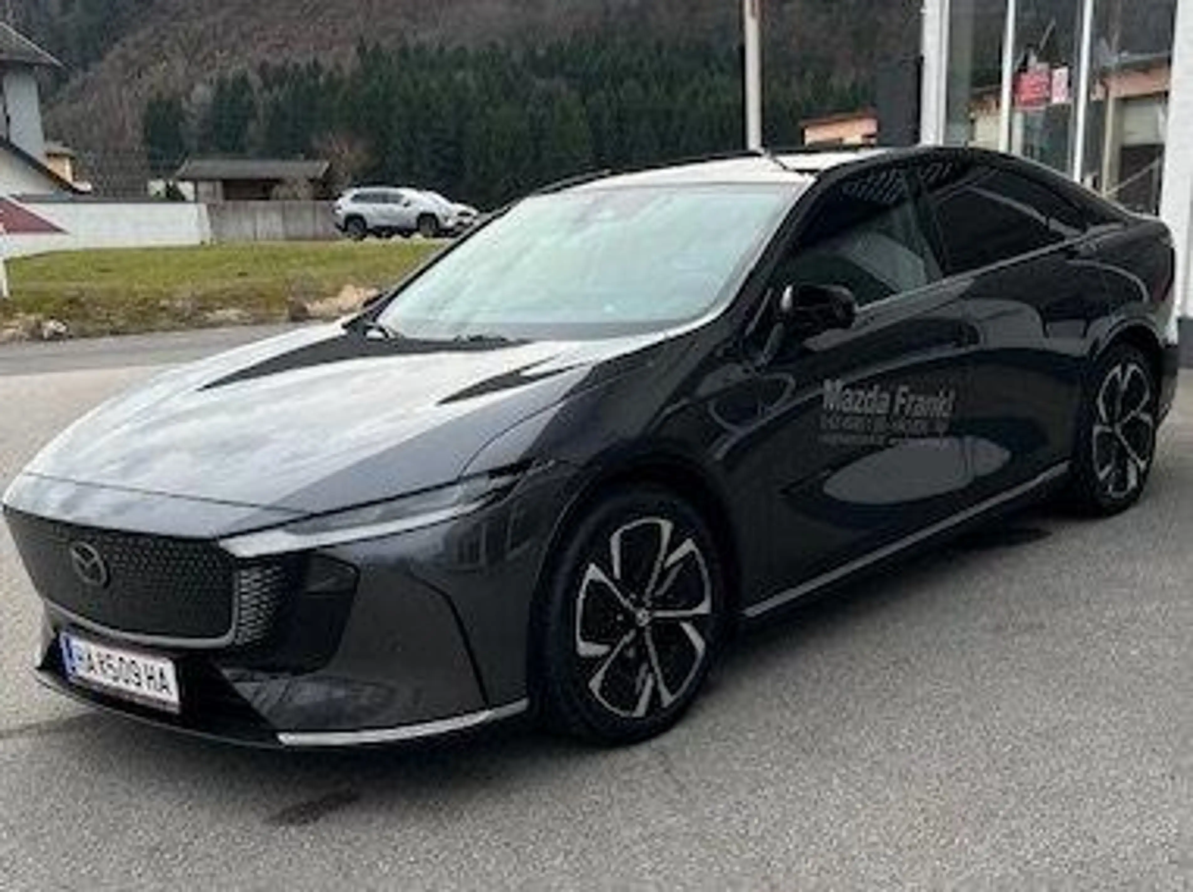Mazda 6e Takumi — photo 4
