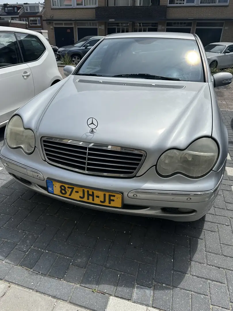 Mercedes-Benz C 200 K. Elegance Grey - 1