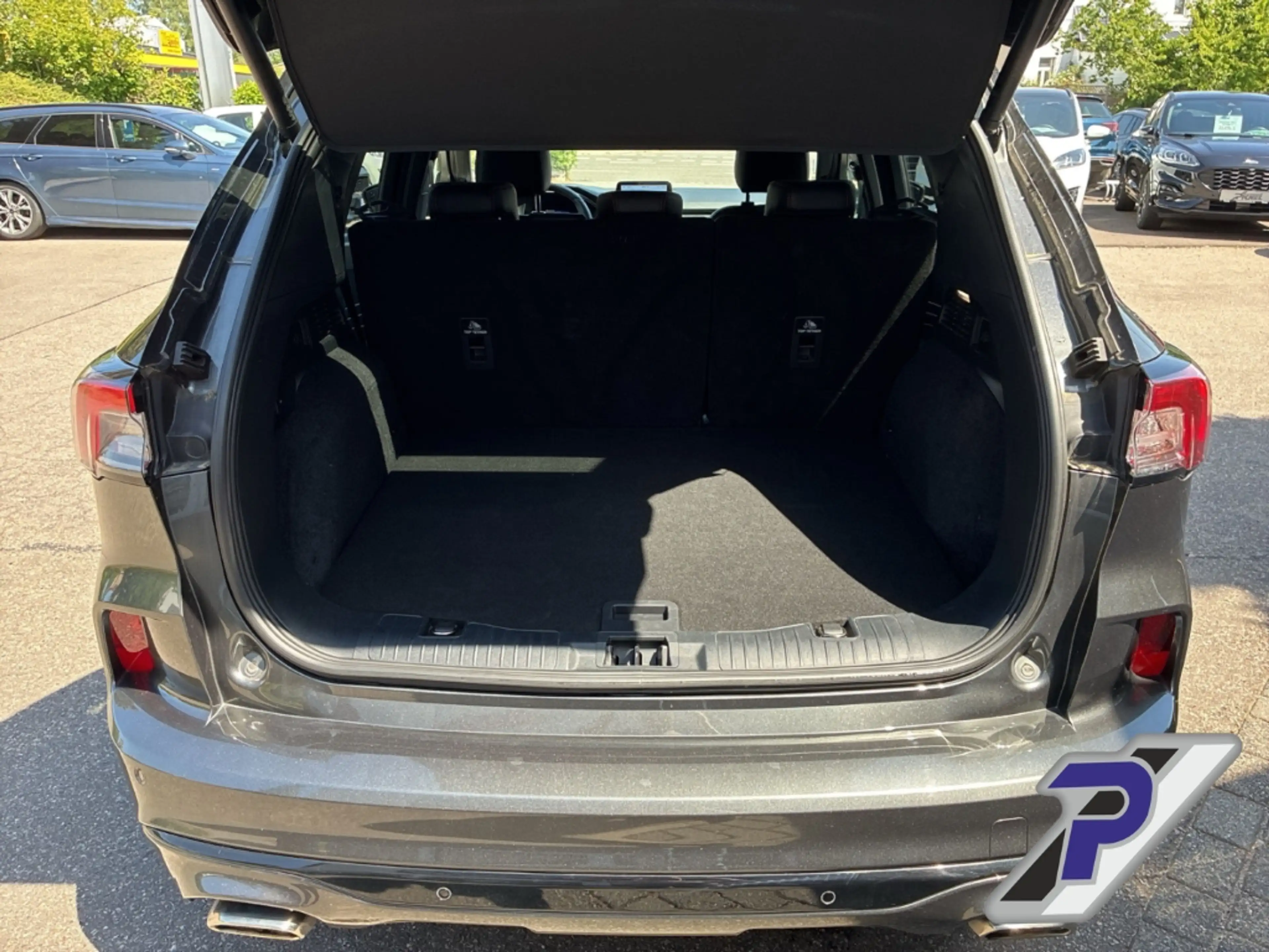 Ford Kuga Plug-In Hybrid ST-Line X LED+B&O-SOUND+KAMERA+NAVI — photo 11