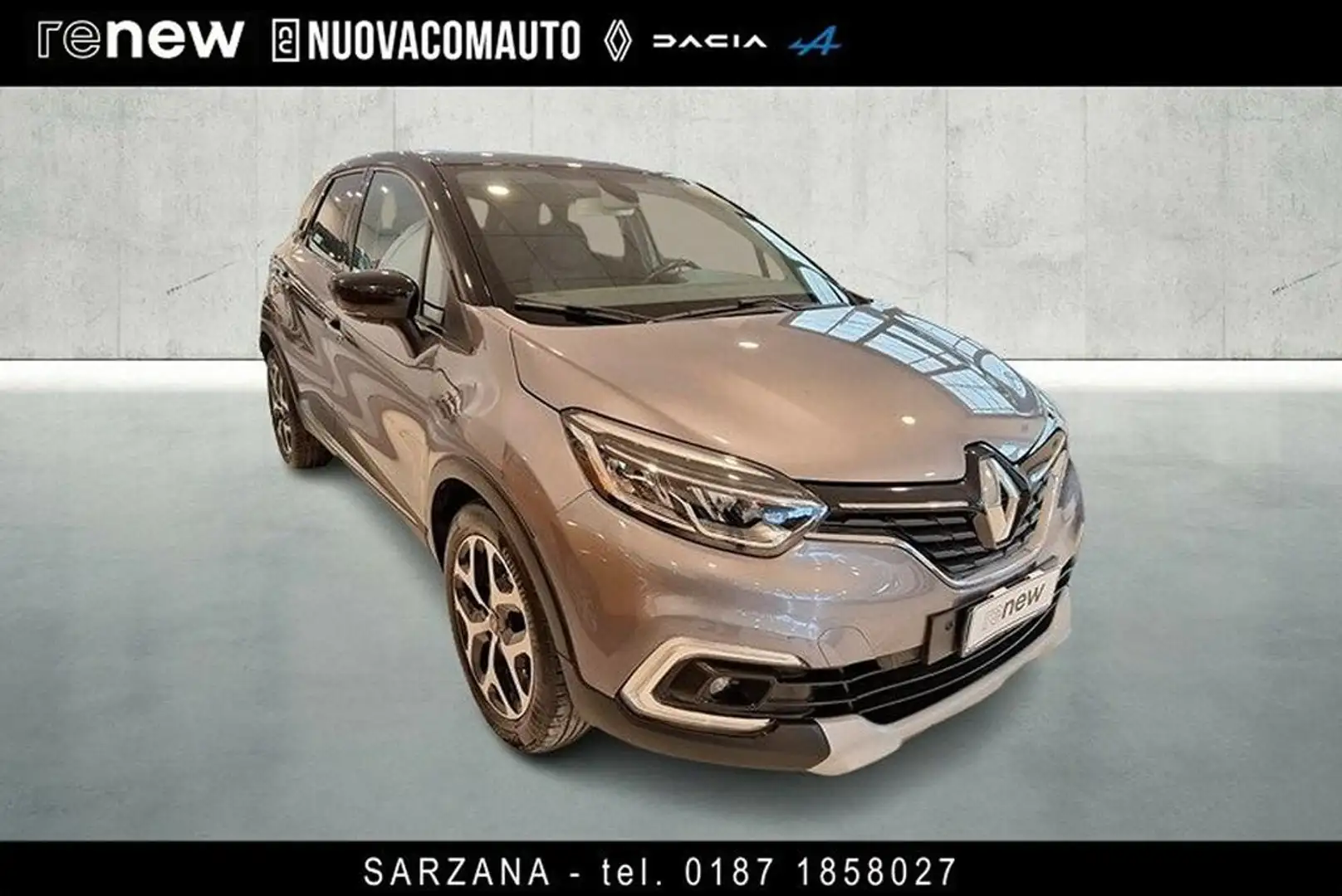 Renault Captur 1.3 tce Sport Edition2 150cv edc Fap Šedá - 2