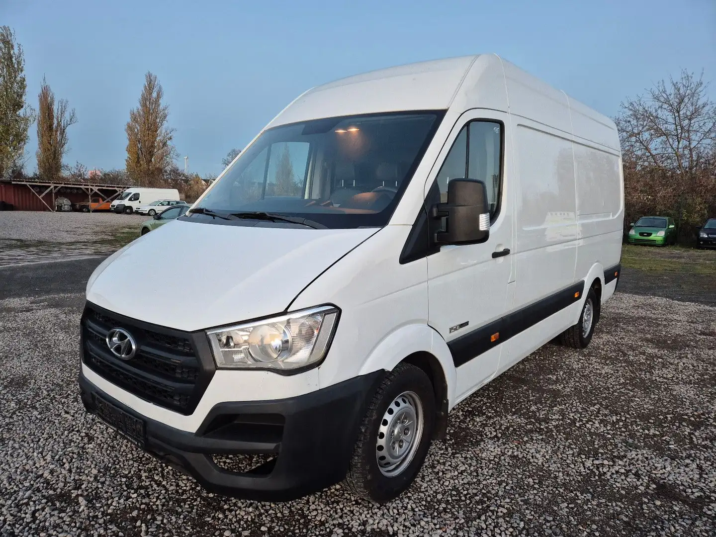 Hyundai H 350 Kasten Kasten L3H2 Profi Weiß - 1
