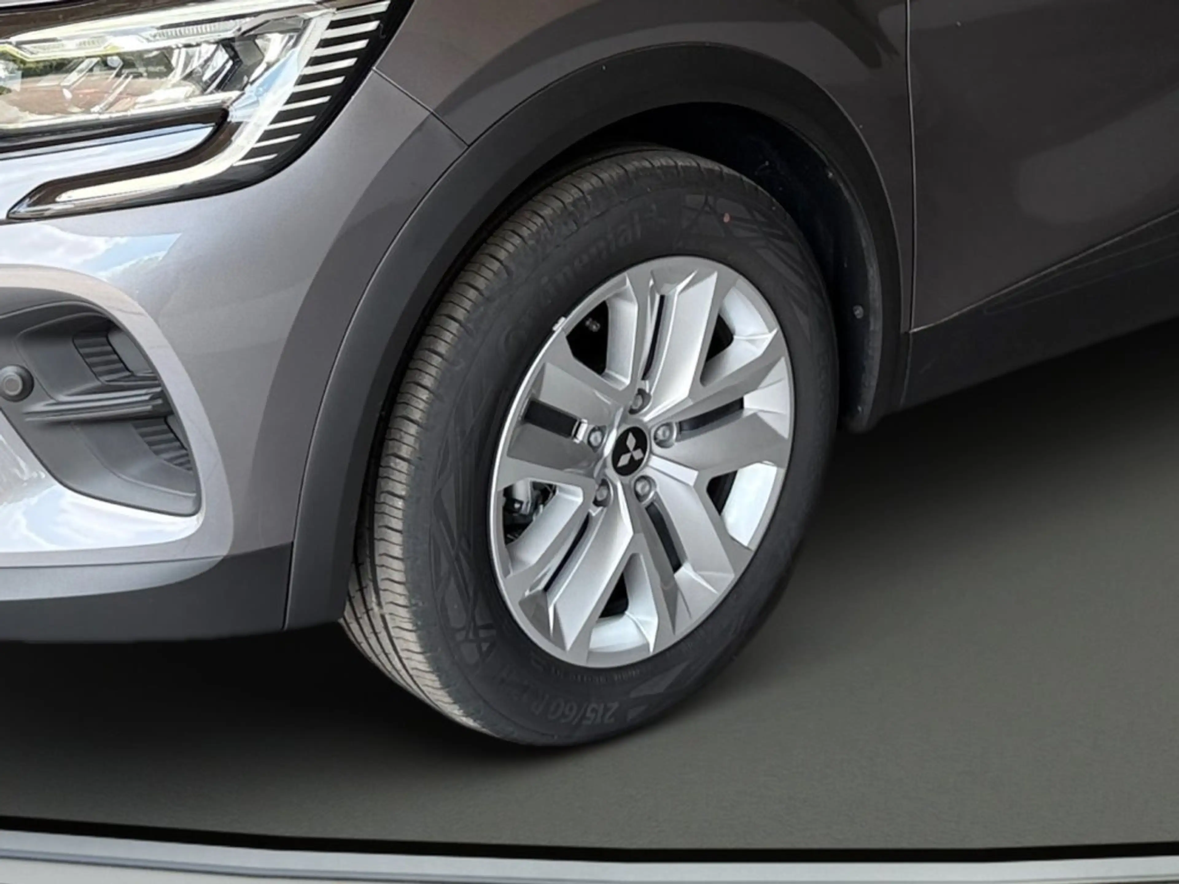 Mitsubishi ASX 1,3 Petrol Invite S+C 45 Jahre Edition 23 — photo 6