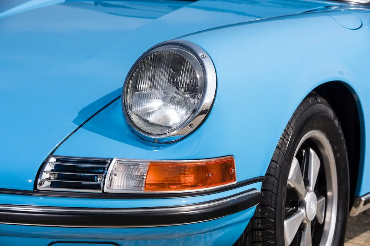 Porsche 911 2.2S, foto 2