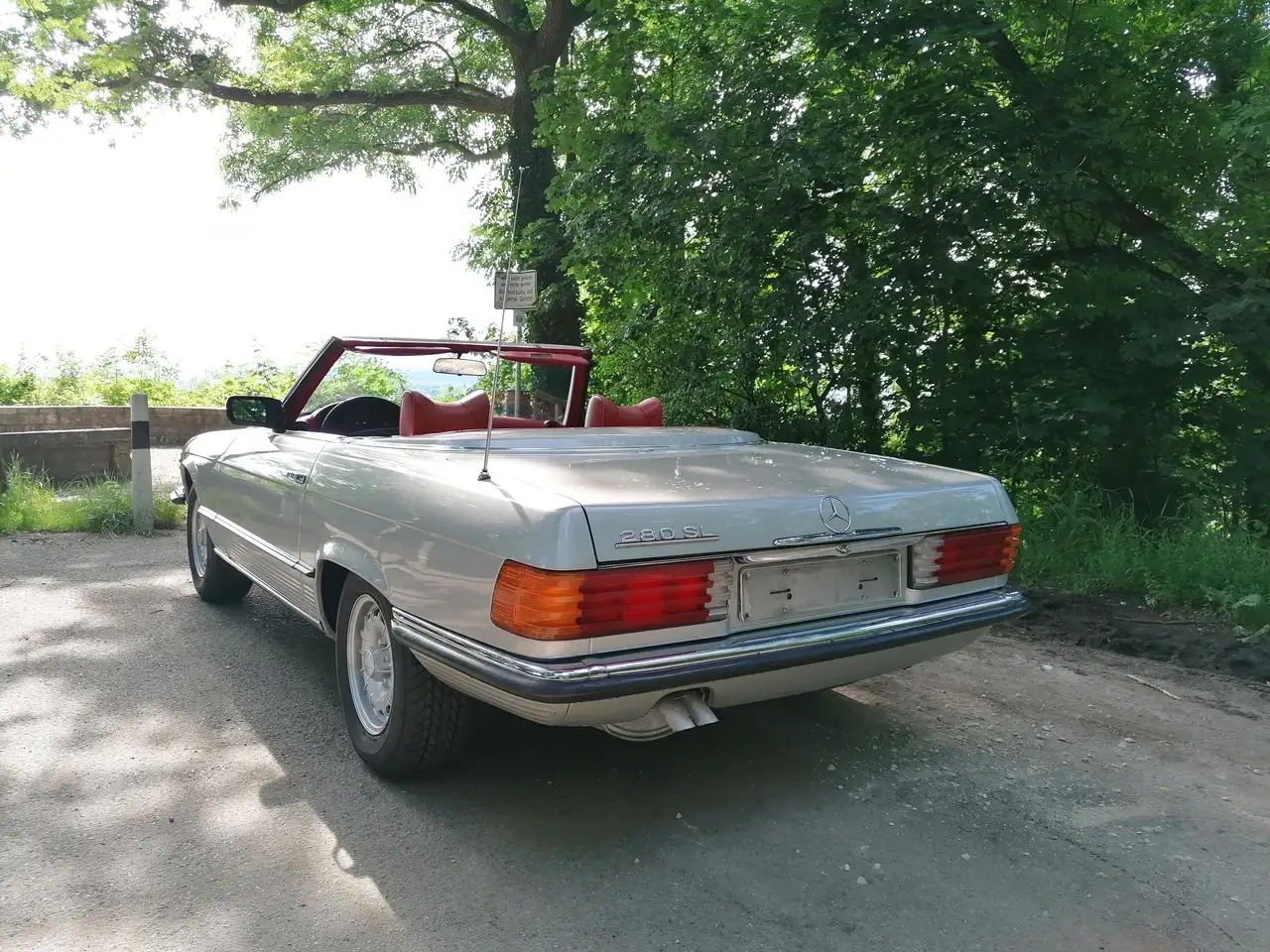 Mercedes-Benz 280 W 107, foto 4