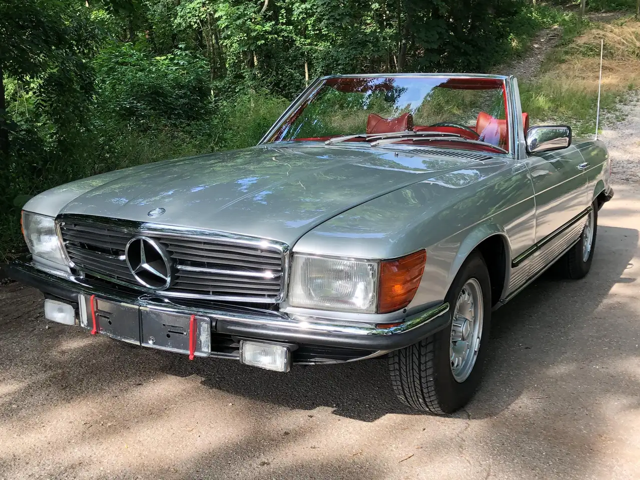 Mercedes-Benz 280 W 107, foto 1