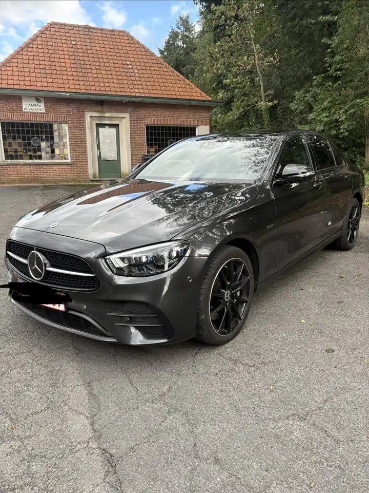 Mercedes-Benz E 300