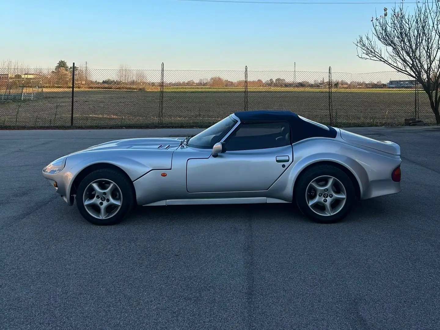 Autres Marcos Mantara Spyder 4.0i V8 cat. Argent - 1