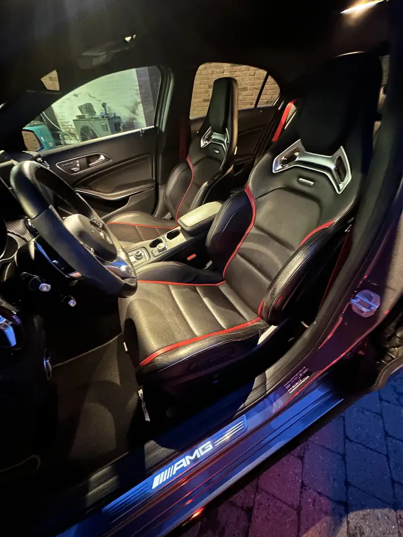 Mercedes-Benz A 45 AMG 4Matic Speedshift 7G-DCT - 1