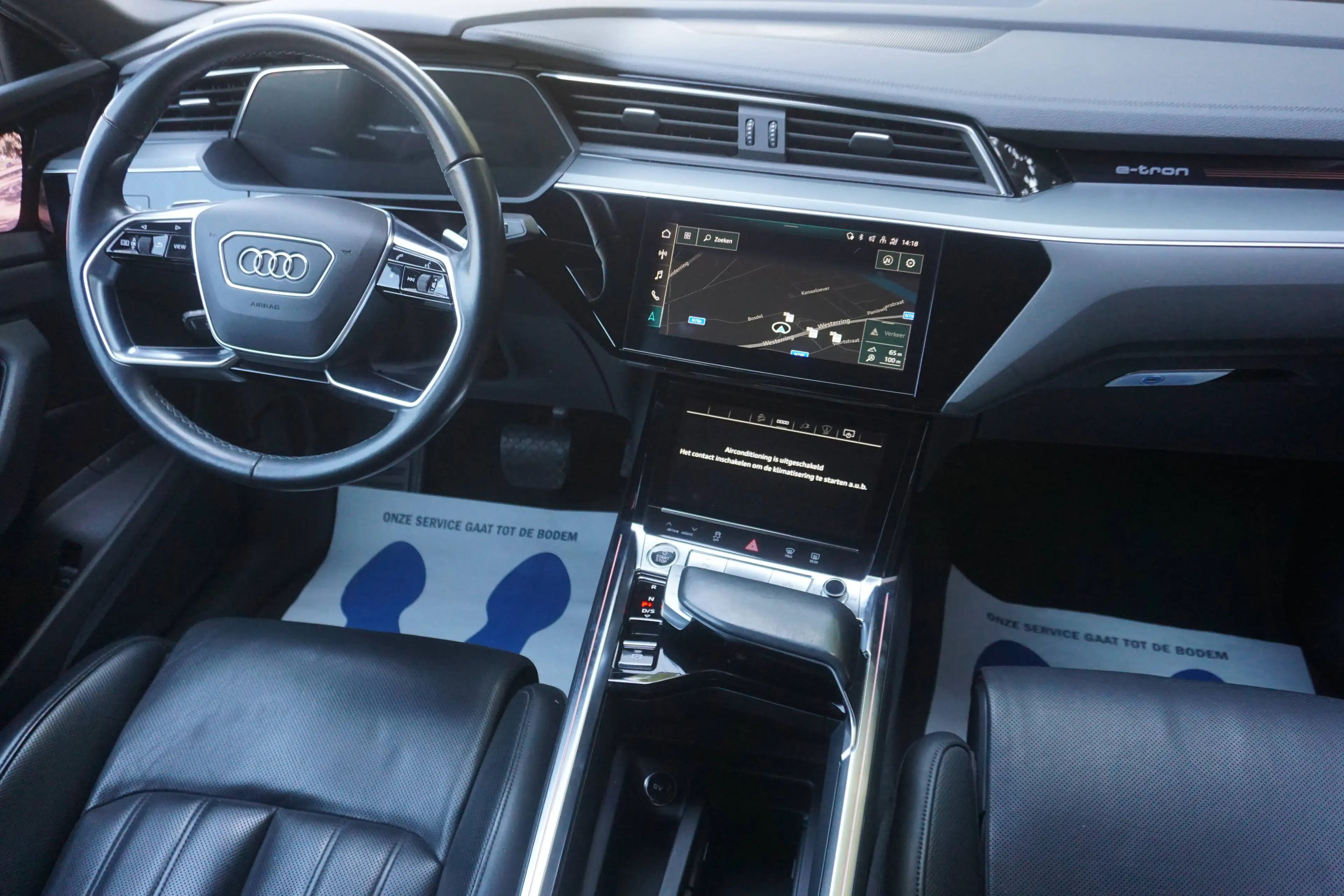 Audi e-tron E-Tron 95 kWh 55 Sportback Quattro S line-Nav-Leder-360c-Keyless-Head Up-Garantie — photo 6