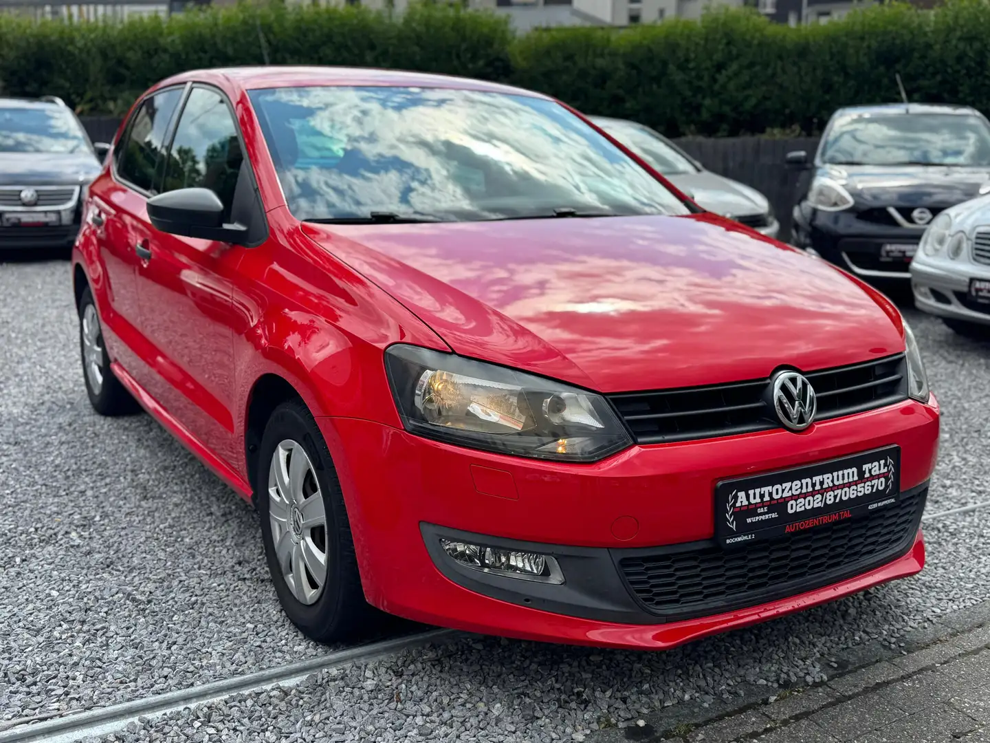 Volkswagen Polo V Trendline *KLIMA*SHZ*5-TRG*ALLWETTER* Rouge - 1