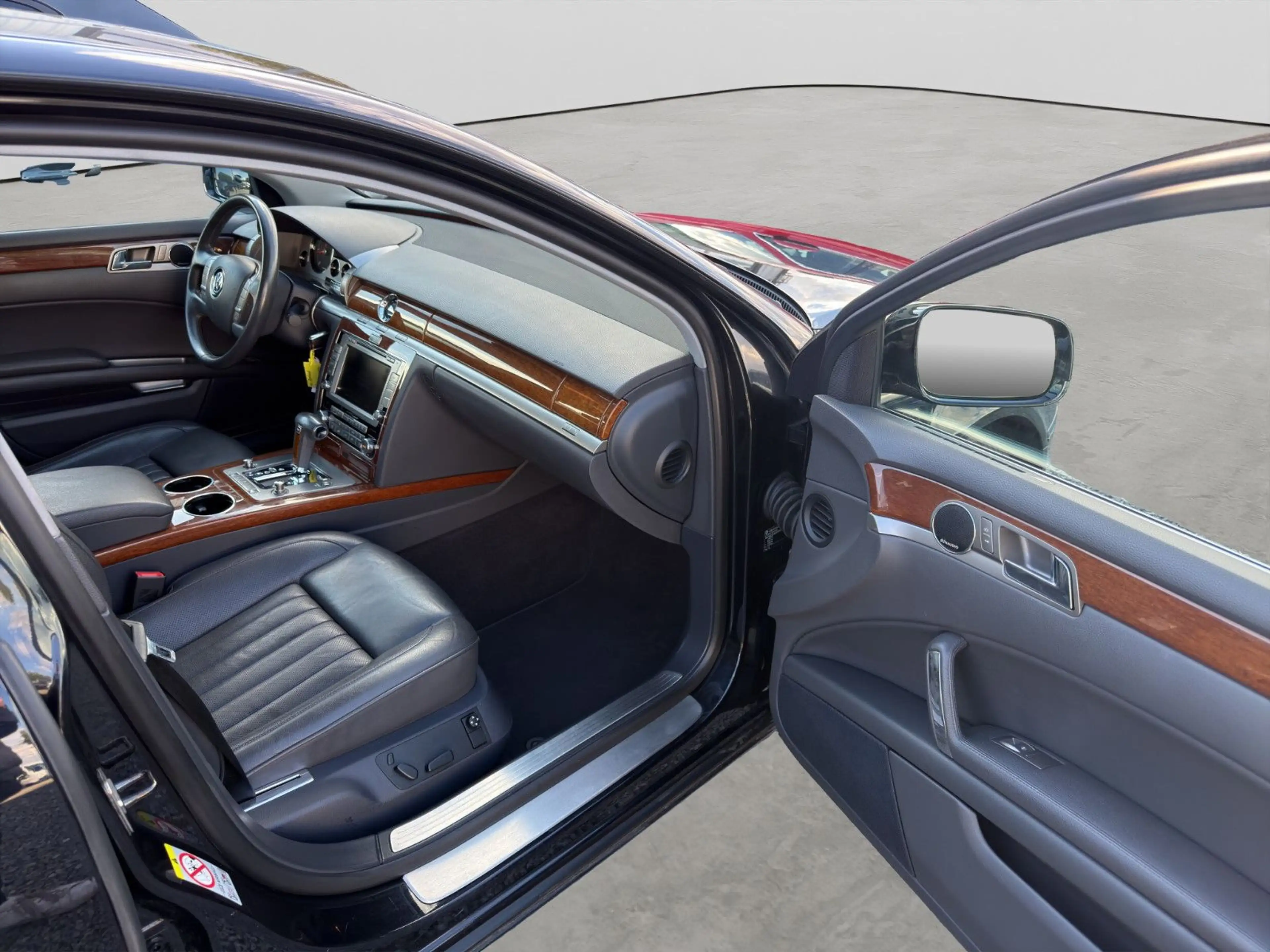 Volkswagen Phaeton 3.0TDI Aut. 4M lück.Scheckheft SITZH XEN — photo 15